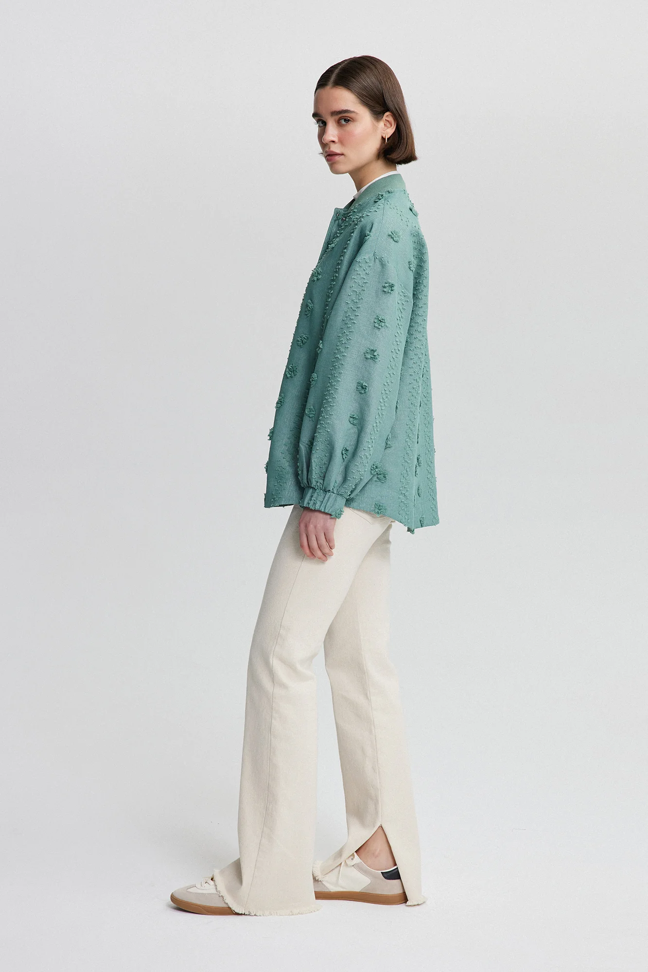 FLORAL LACE BOMBER JACKET - Image 4