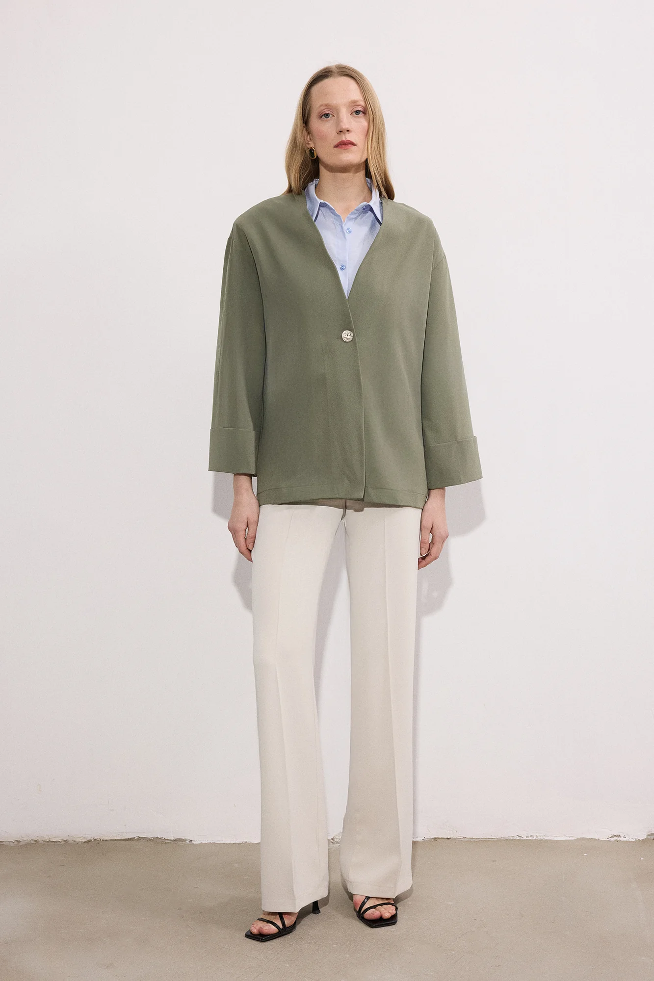 ONE-BUTTONED JACKET - Image 5