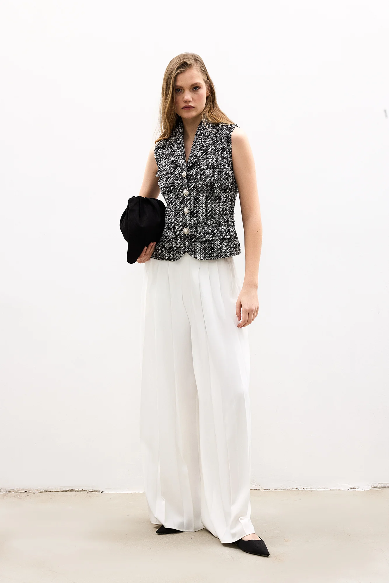 GLITTERED TWEED VEST - Image 2