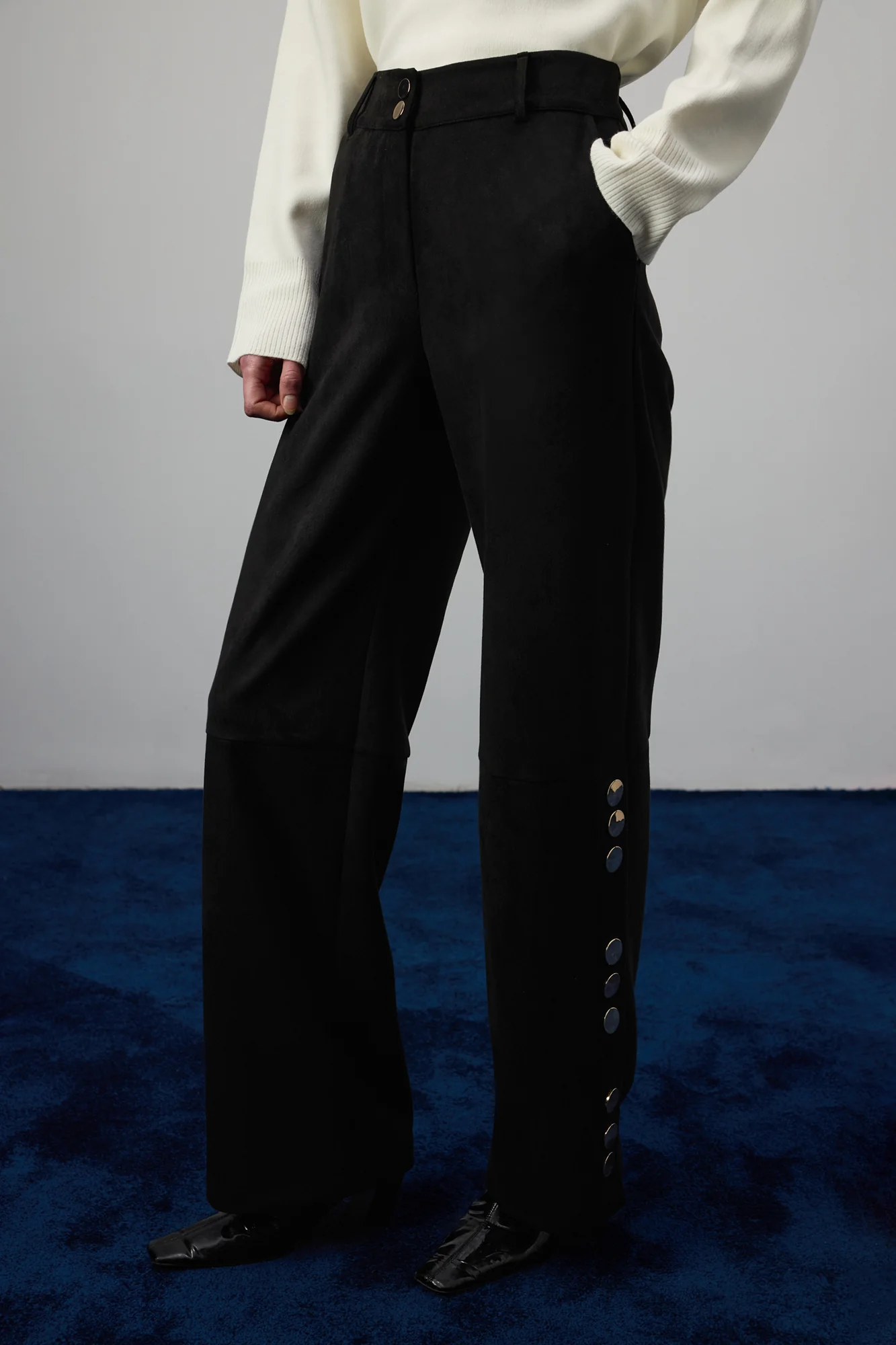 GOLD BUTTON SUEDE PANTS - Image 2