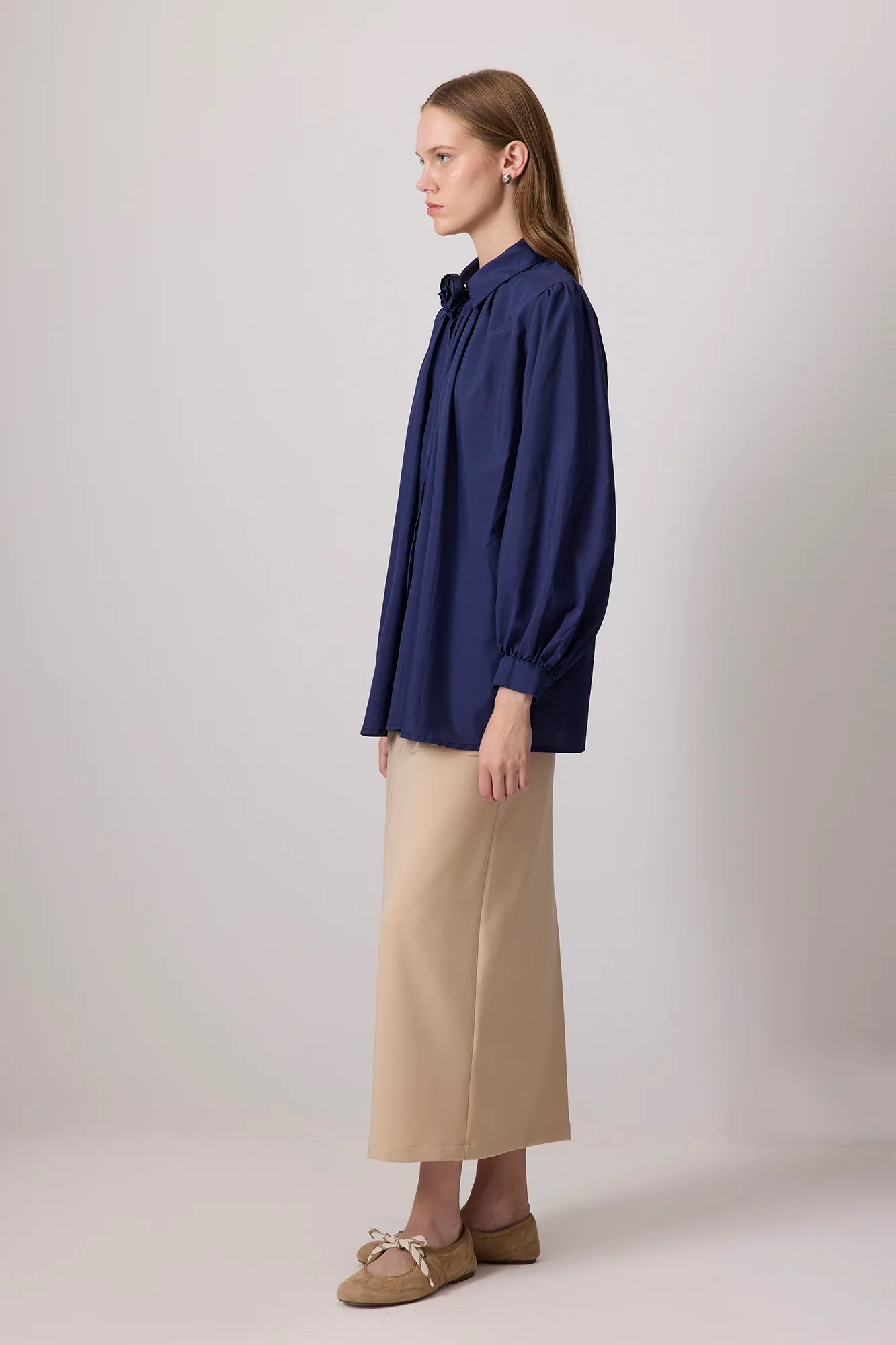 100% COTTON ROSE DETAILED SHIRT - Image 4