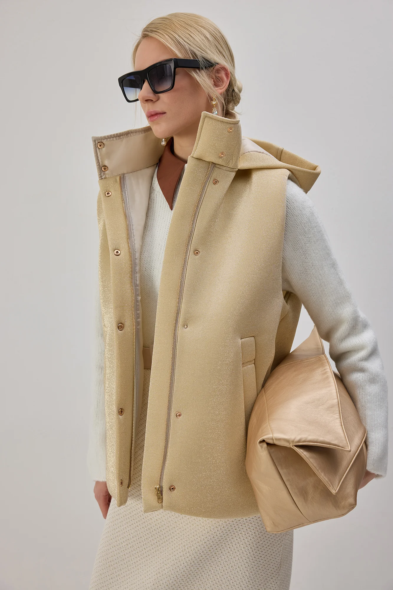 HOODED PUFFY VEST - Image 6