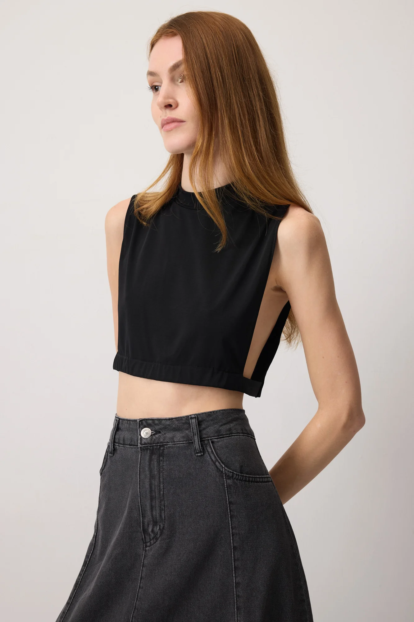 KNITTED SHORT UNDERSHIRT - Image 3