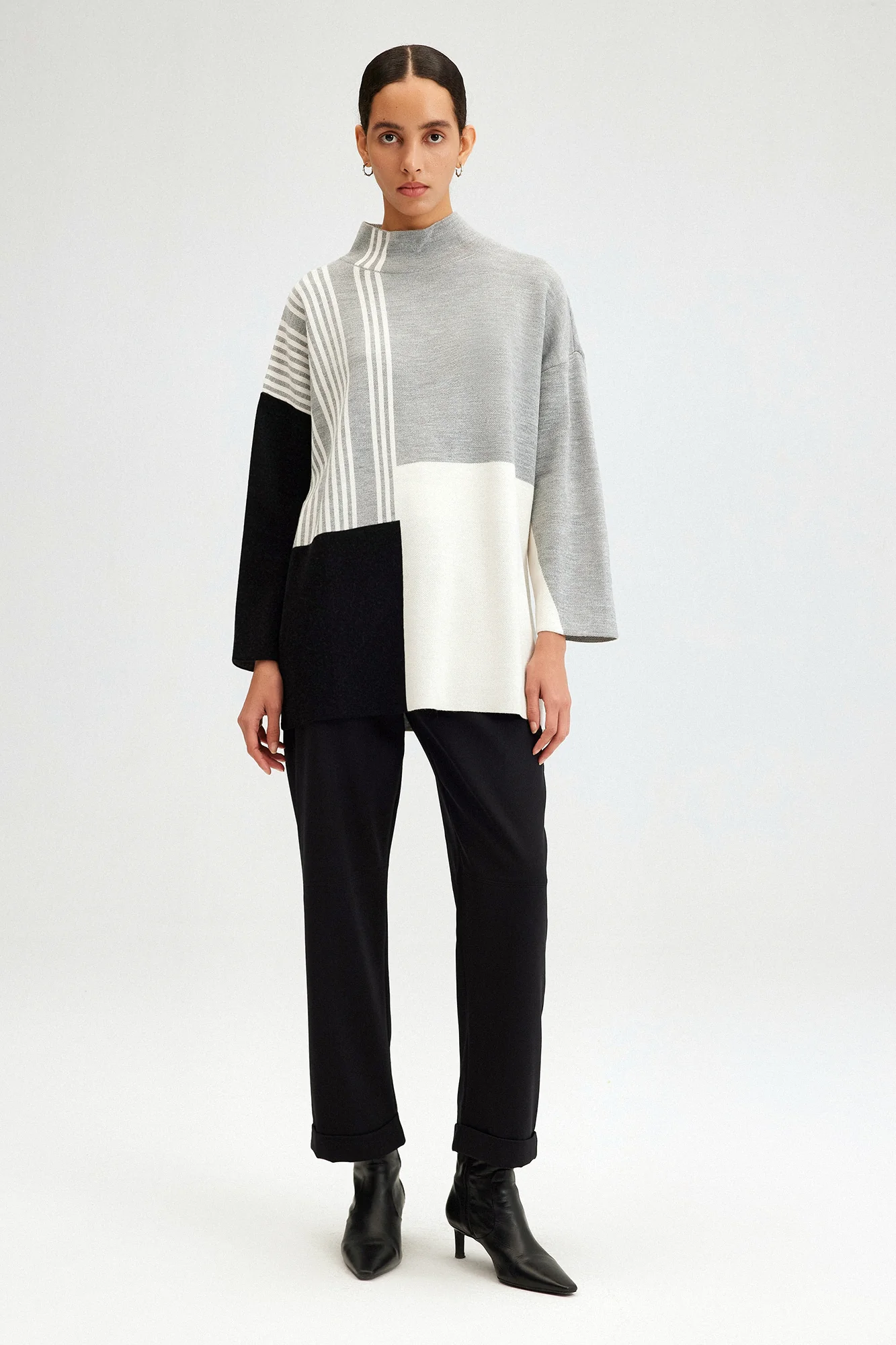 KNITTING TUNIC WITH NECKBAND - Image 4