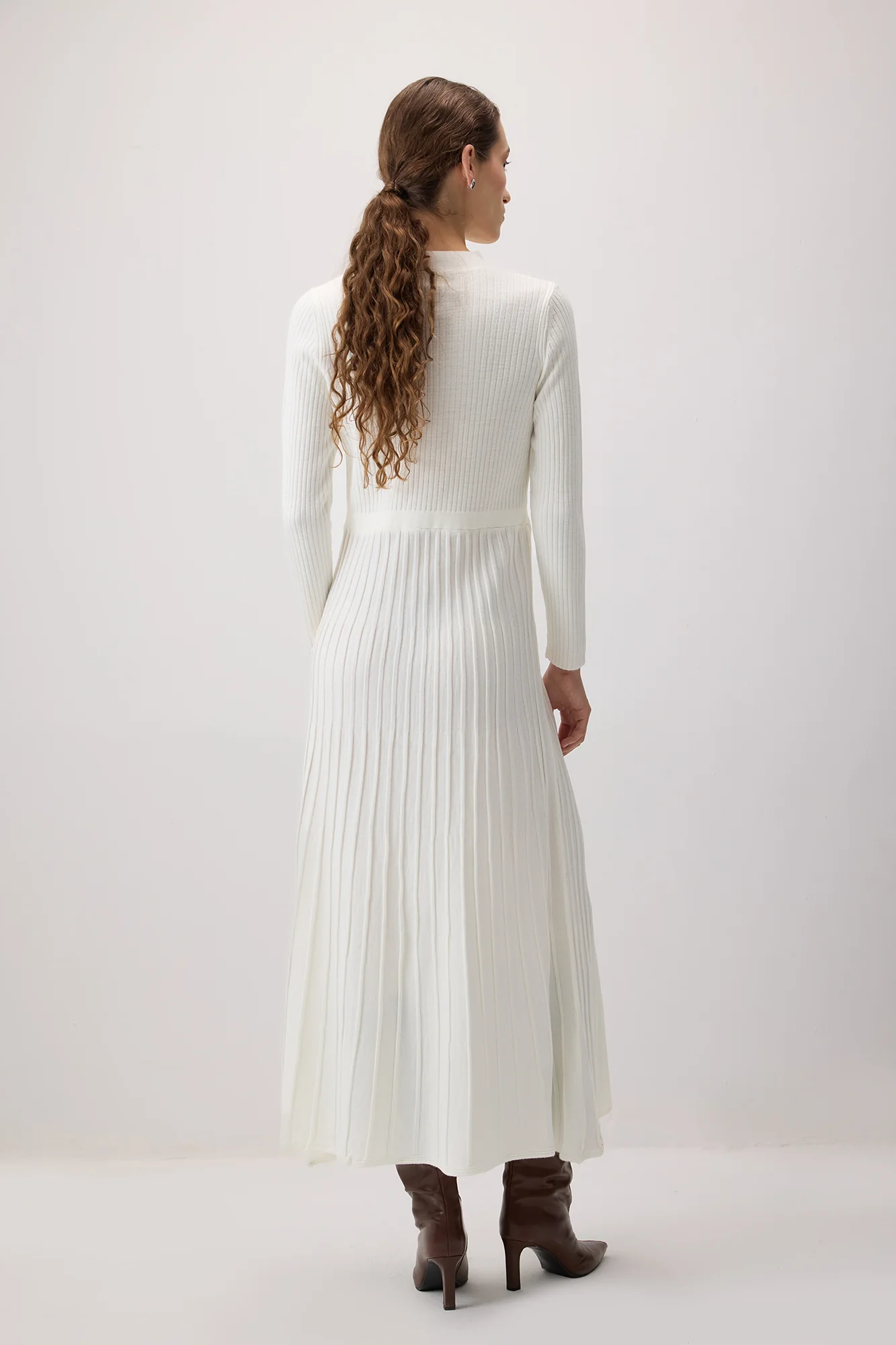KNITWEAR DRESS - Image 6