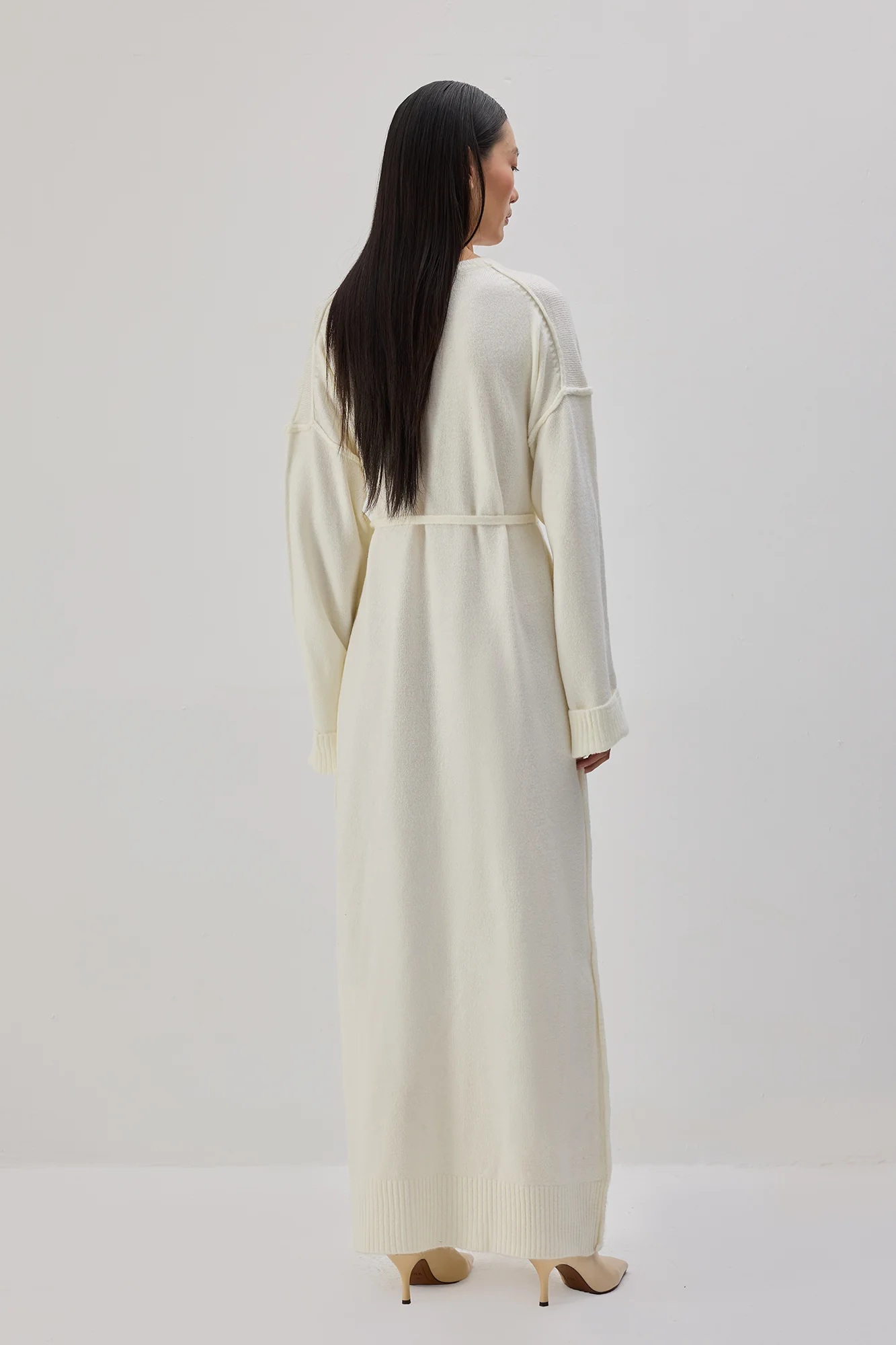 BELTED KNITTED MAXI DRESS - Image 6