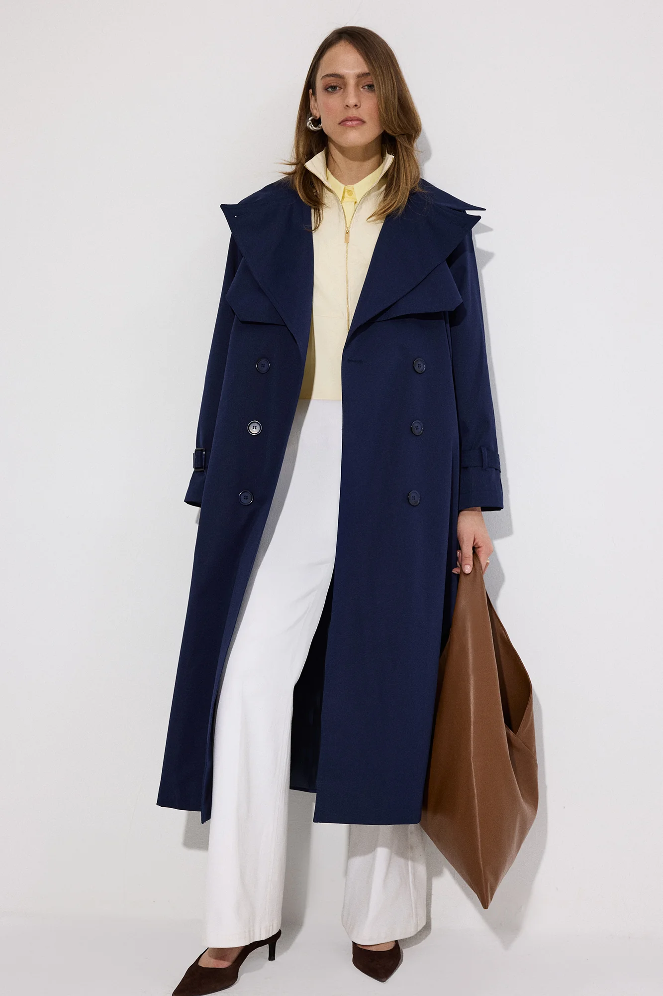 DOUBLE-BREASTED MAXI TRENCH COAT - Image 4