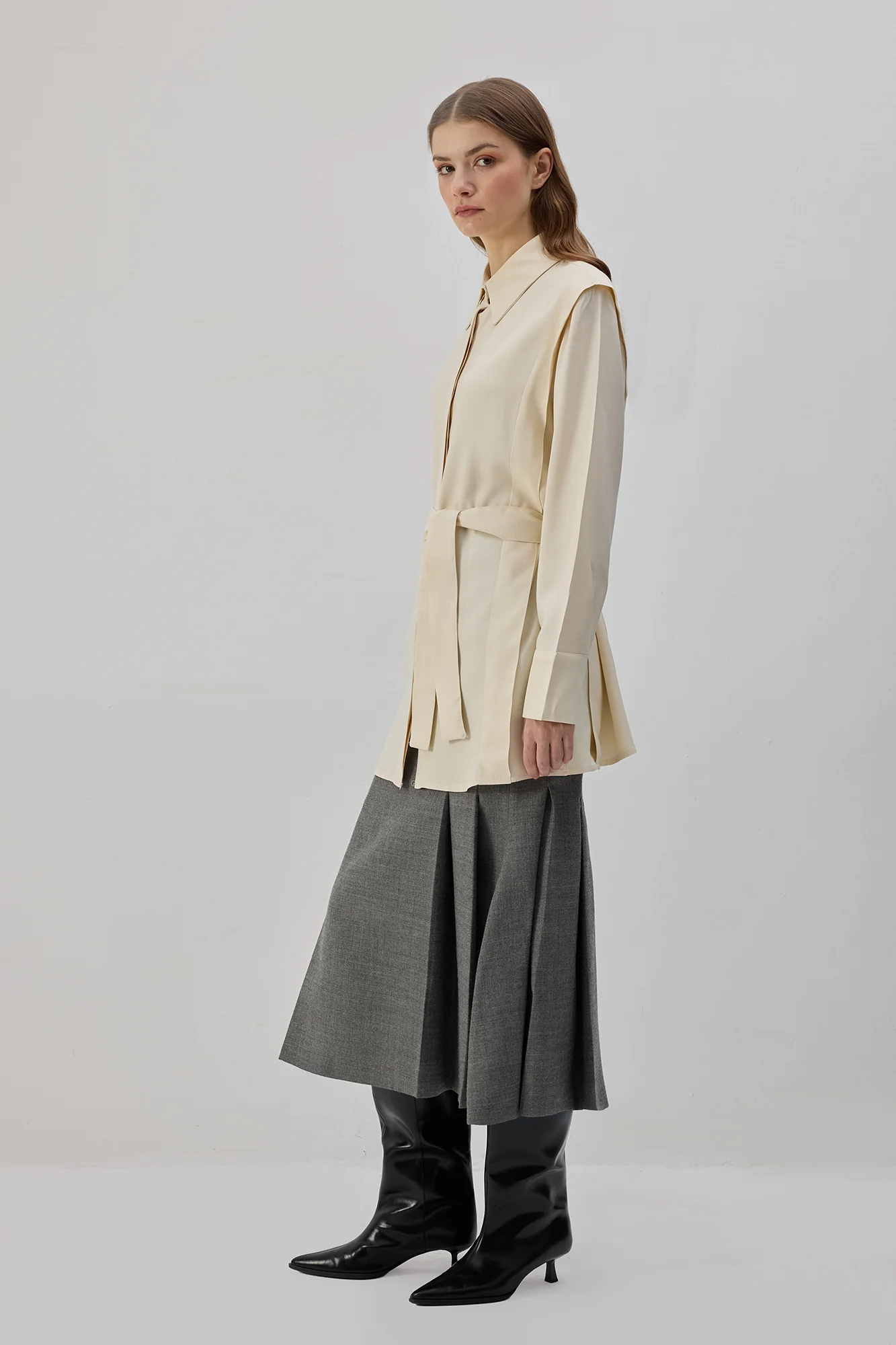BELTED SATIN SHIRT - Image 4