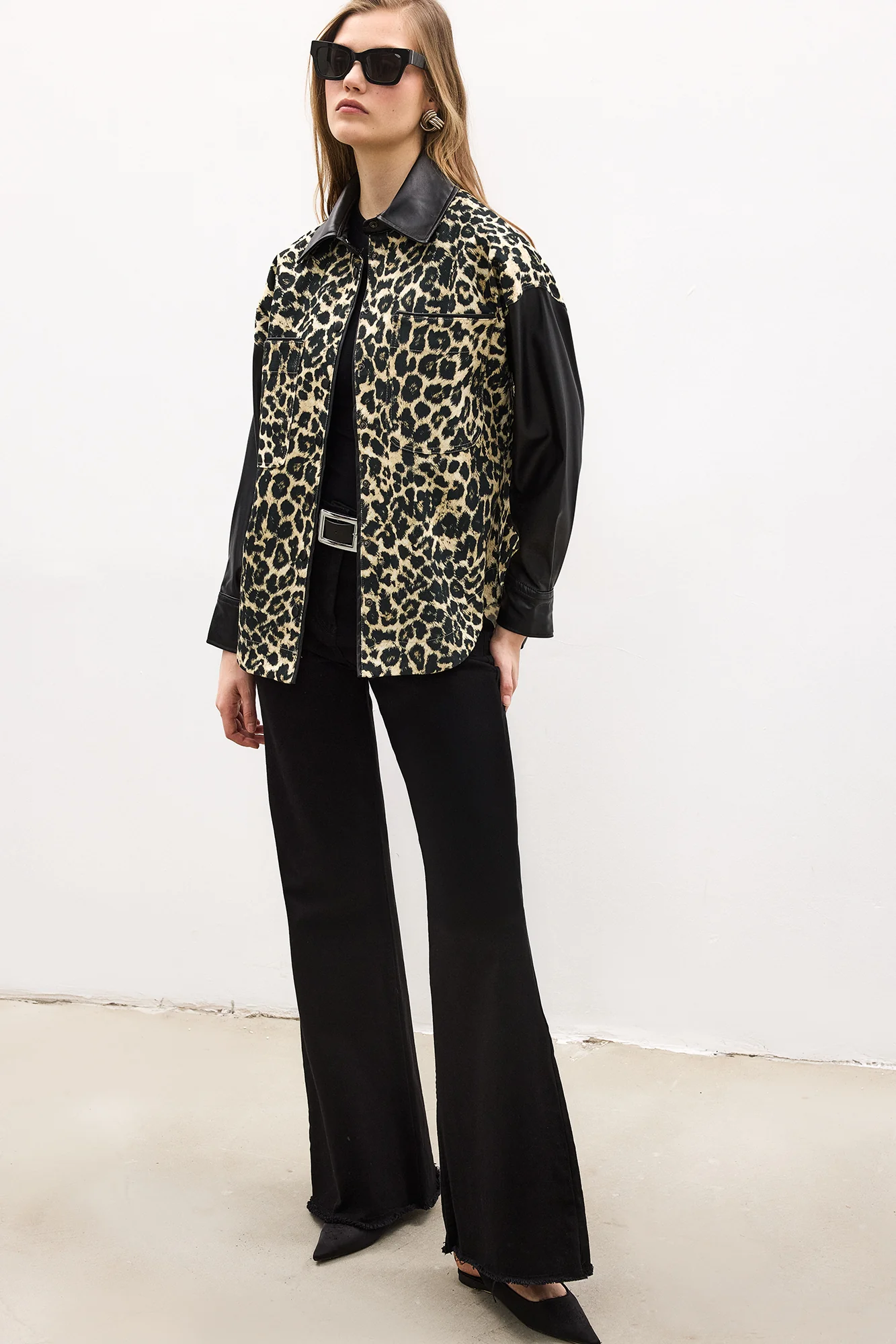 LEOPARD PATTERNED JACKET - Image 2