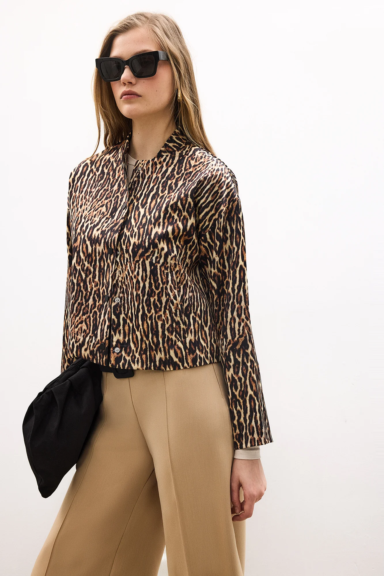 LEOPARD PATTERNED SATIN JACKET - Image 3