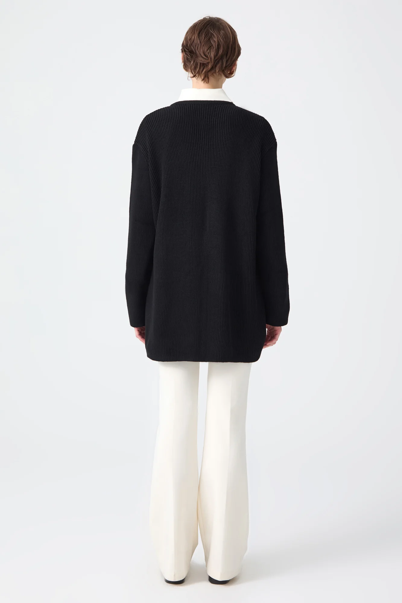 LONG CARDIGAN WITH GOLD BUTTONS - Image 6