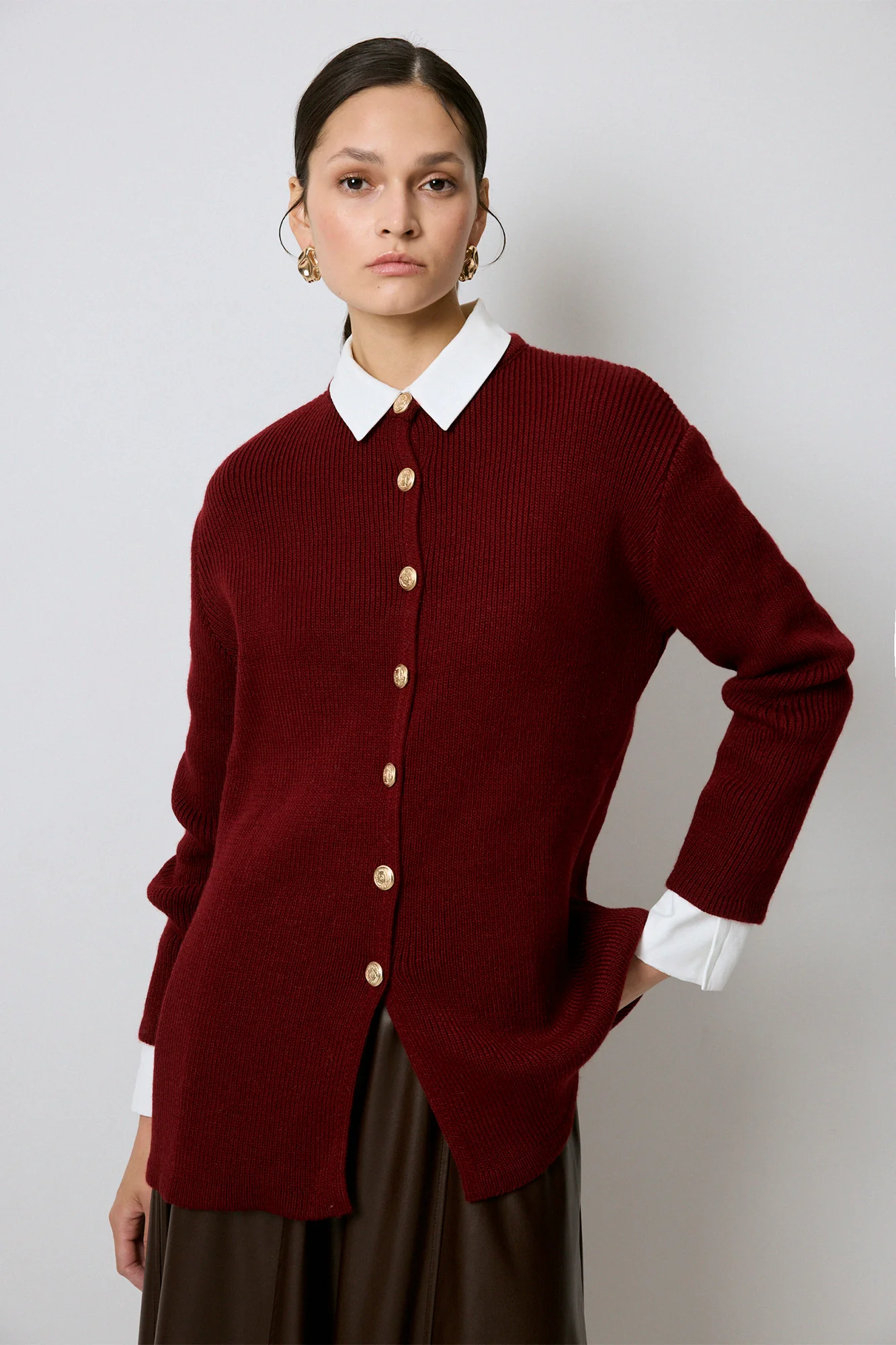 LONG CARDIGAN WITH GOLD BUTTONS - Image 11