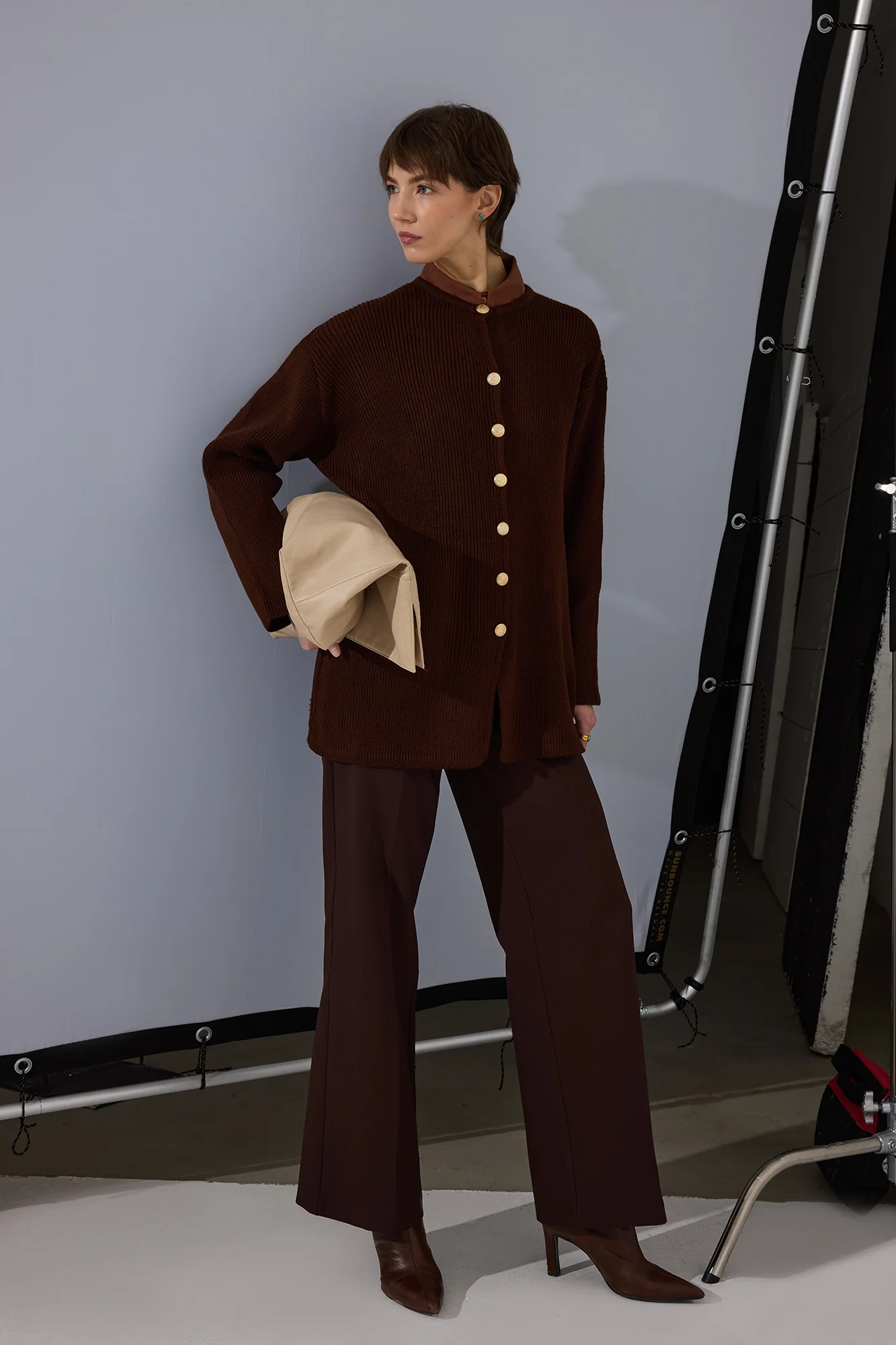 LONG CARDIGAN WITH GOLD BUTTONS - Image 2