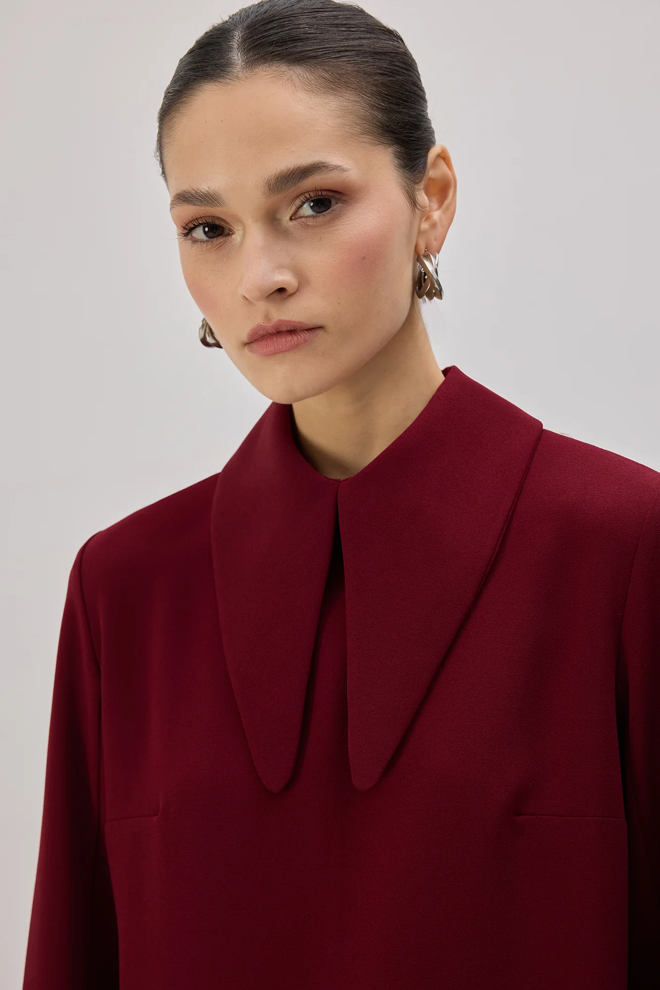 LONG COLLAR CREPE TUNIC - Image 7
