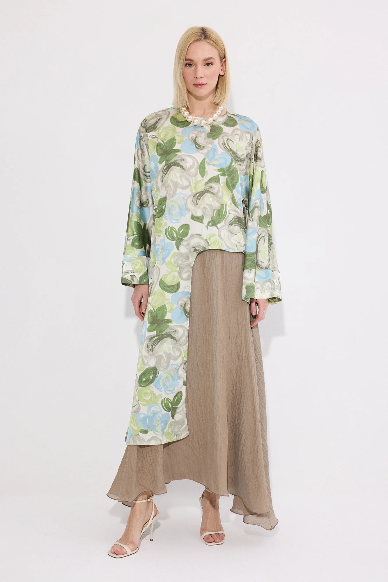 LONG SATIN TUNIC WITH FRONT SLIT - Image 4