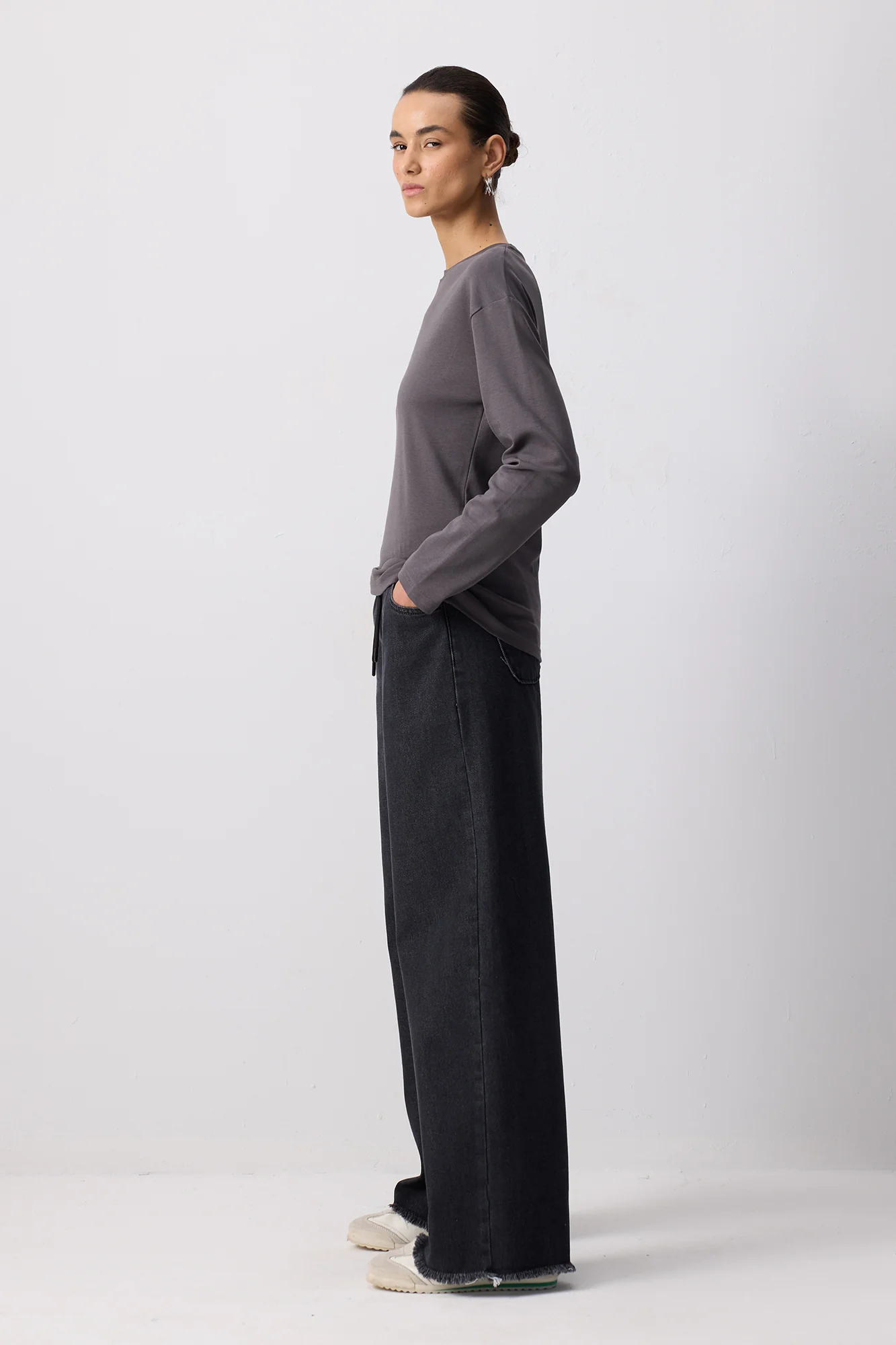 100% COTTON LONG SLEEVE T-SHIRT - Image 3