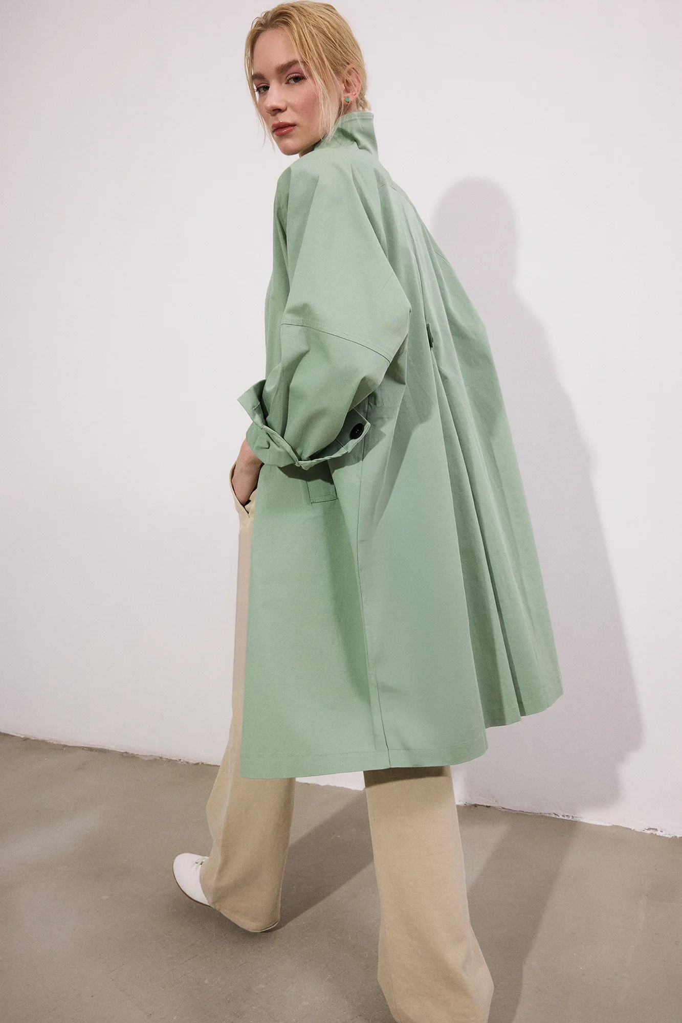 OVERSIZE TRENCH COAT - Image 5