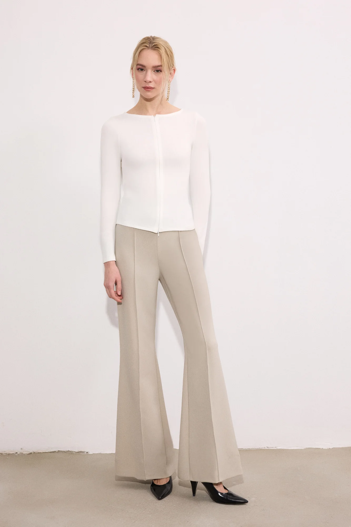 FRONT ZIPPER BODYSUIT - Image 3