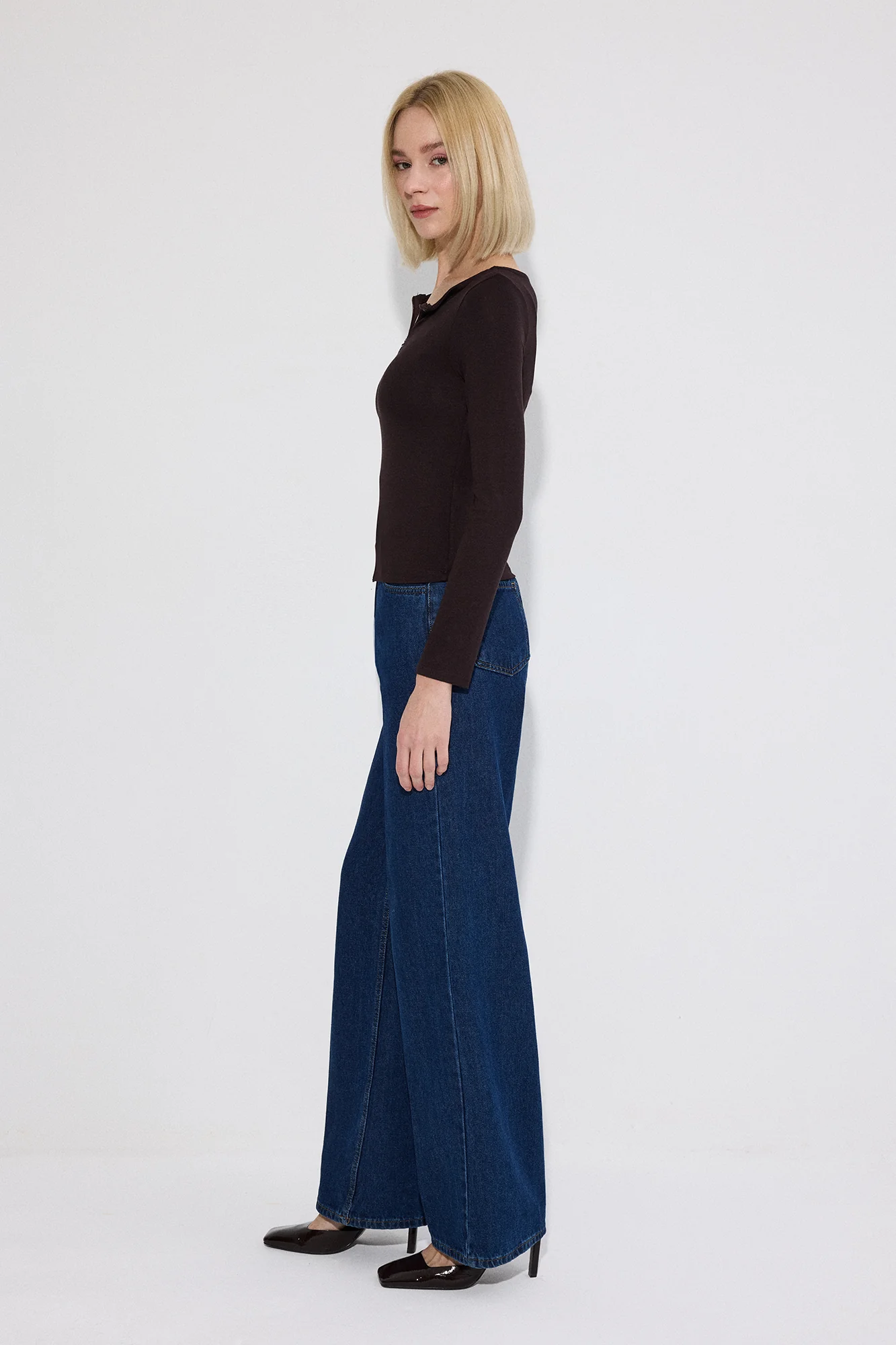 FRONT ZIPPER BODYSUIT - Image 5
