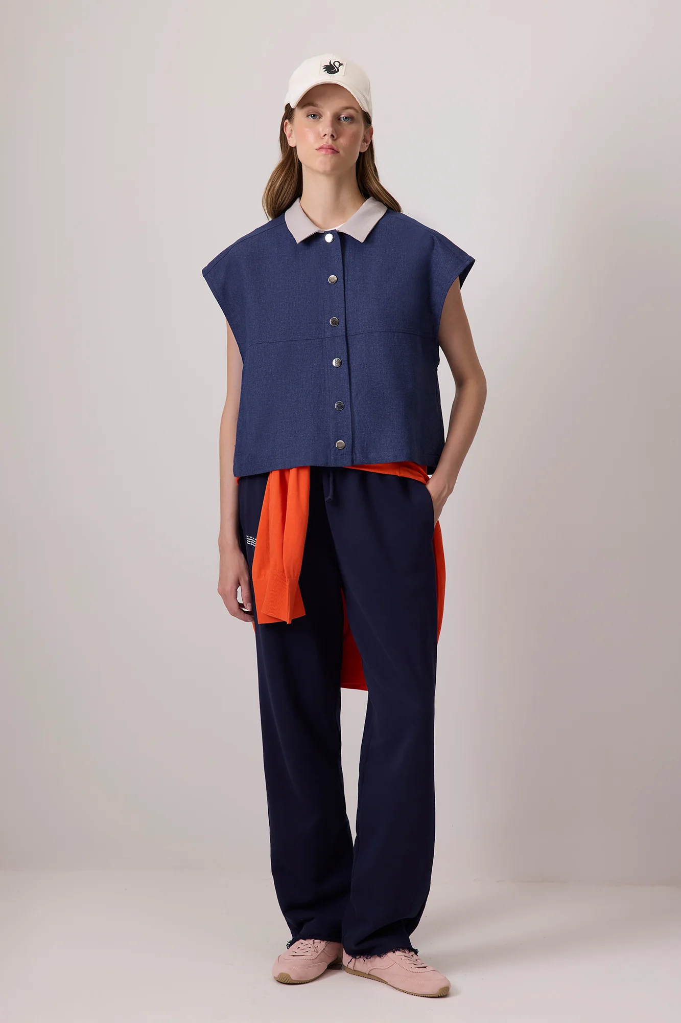 OVERSIZE LINEN VEST - Image 3
