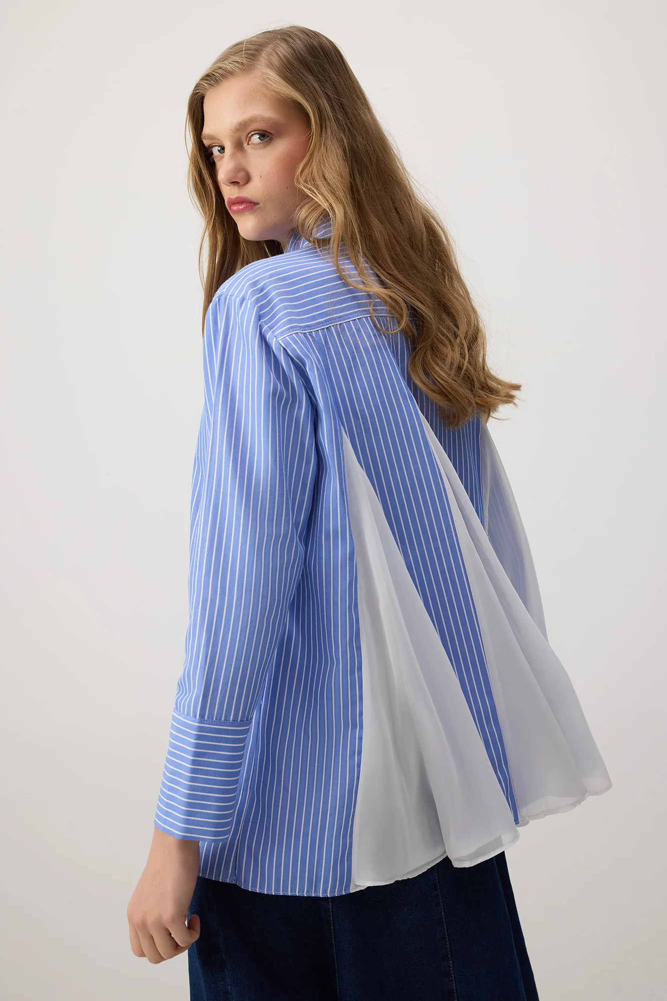 OVERSIZED STRIPED SHIRT WITH SHIFON DETAILS - Image 3