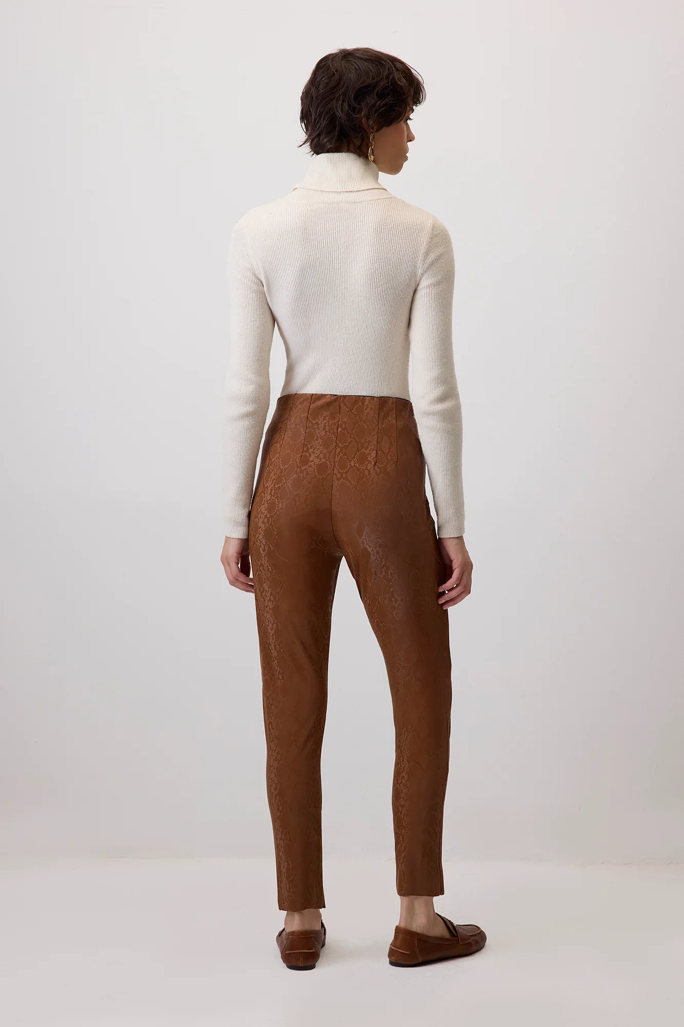 LEATHER LEGGINGS - Image 3