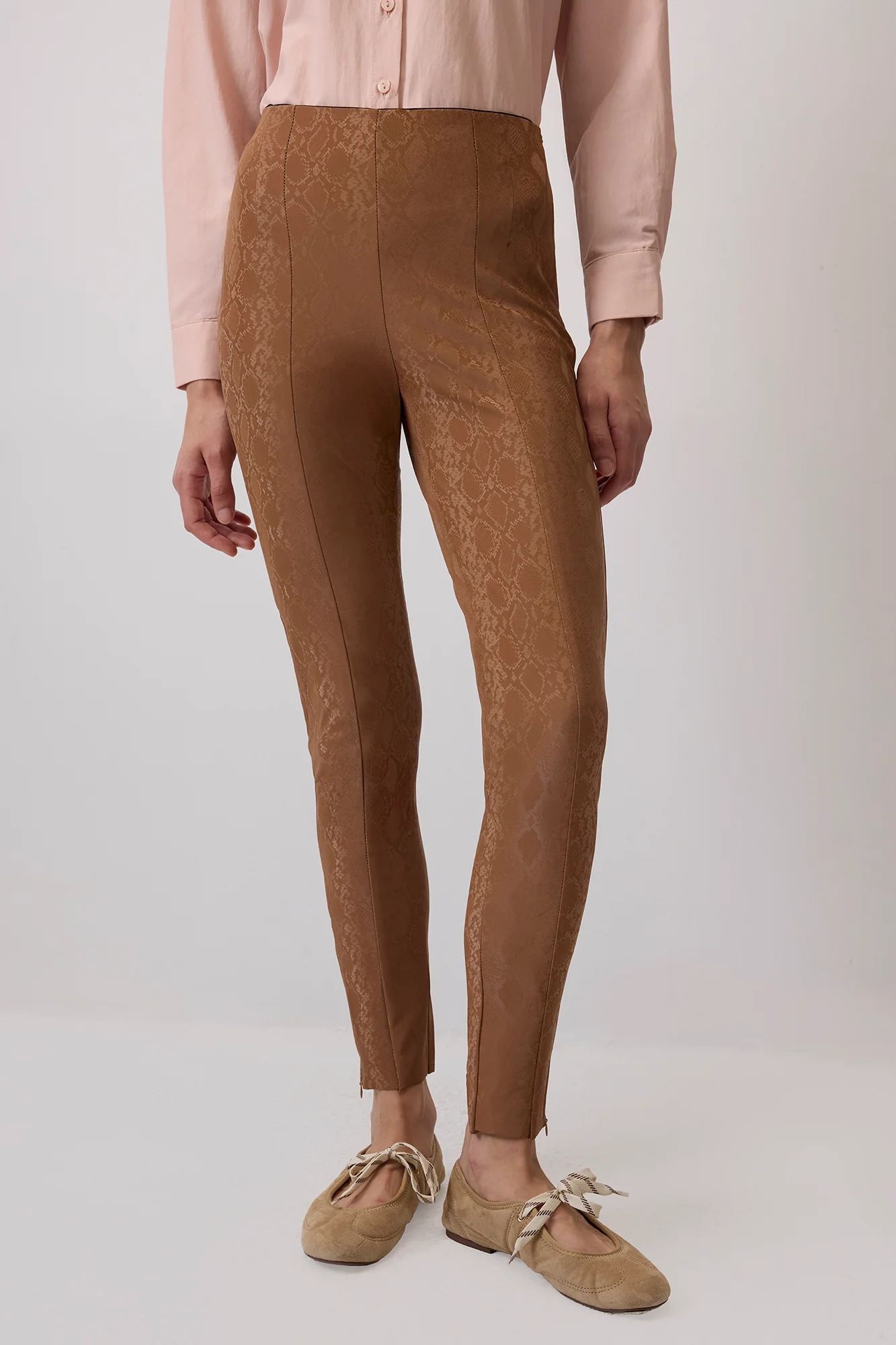 LEATHER LEGGINGS - Image 3