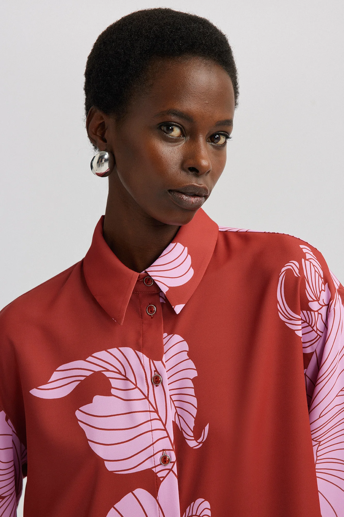 PATTERNED SATIN SHIRT - Image 8