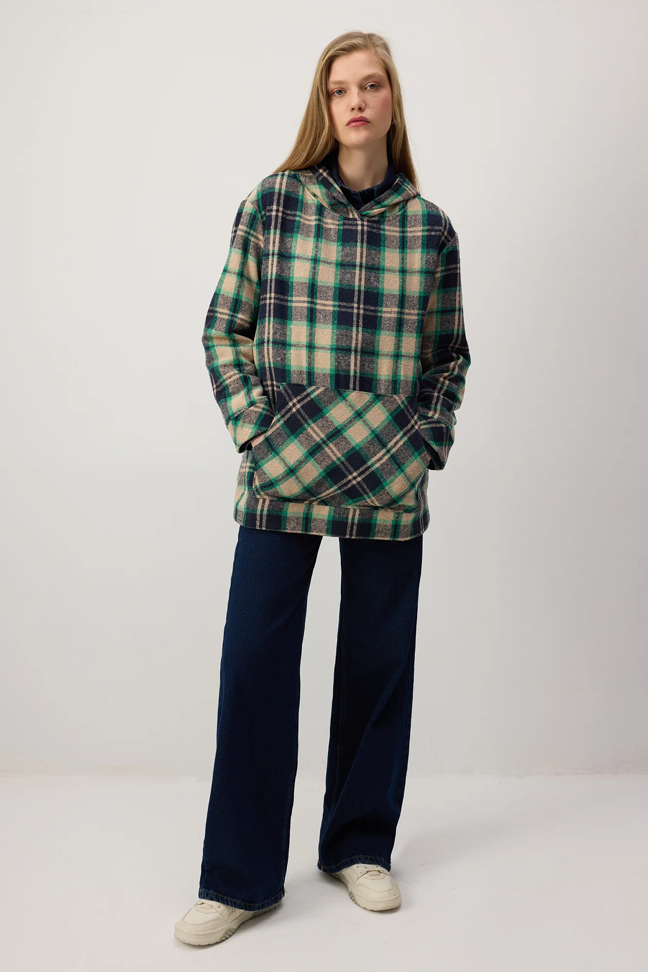 PLAID HOODED SWEATSHIRT - Image 3