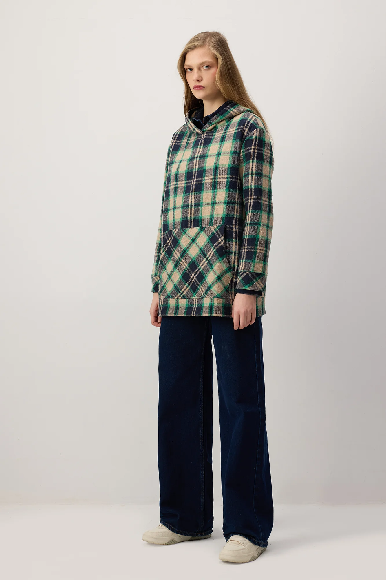 PLAID HOODED SWEATSHIRT - Image 4
