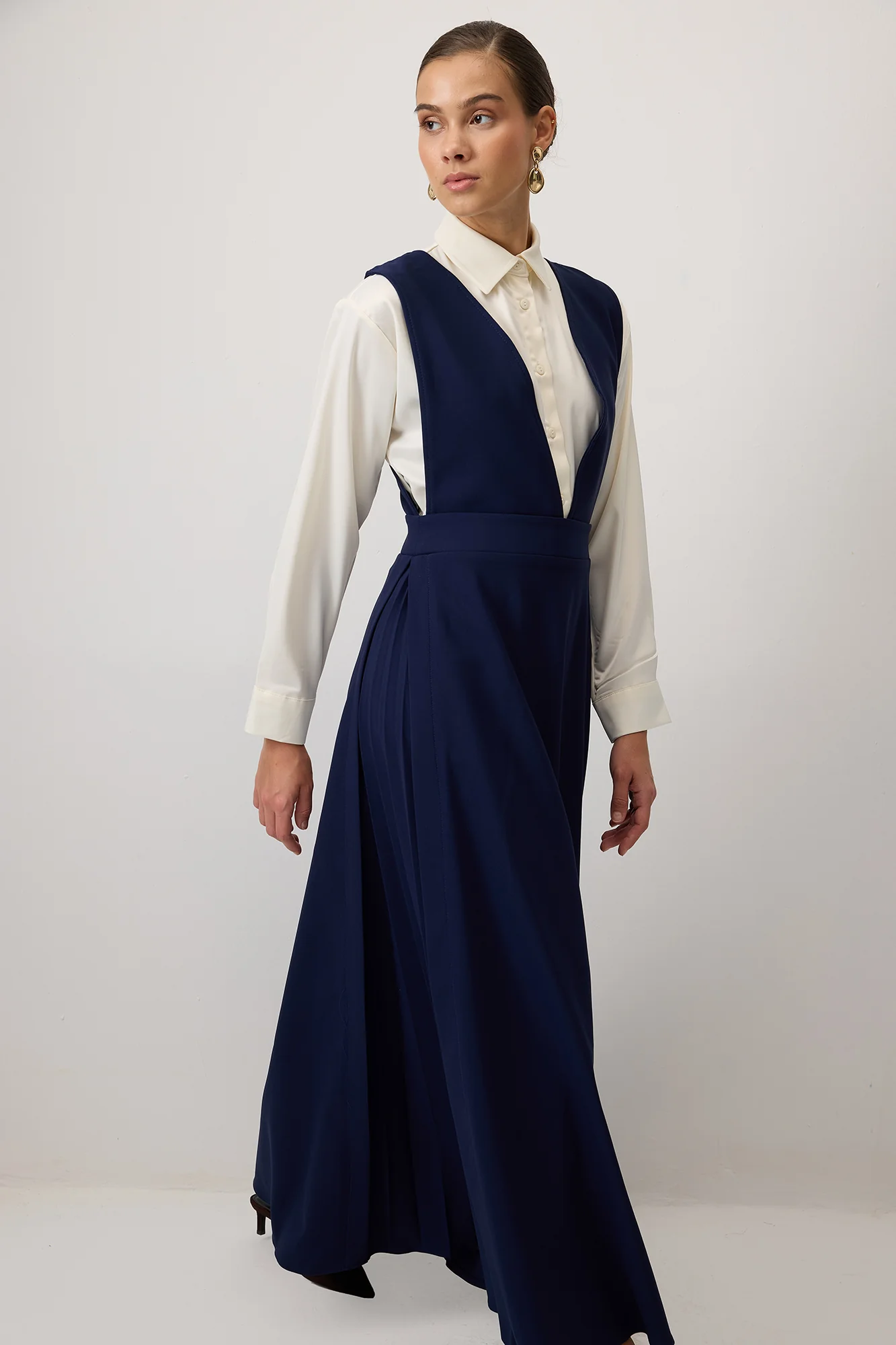 PLEAT DETAILED CREPE DRESS - Image 3