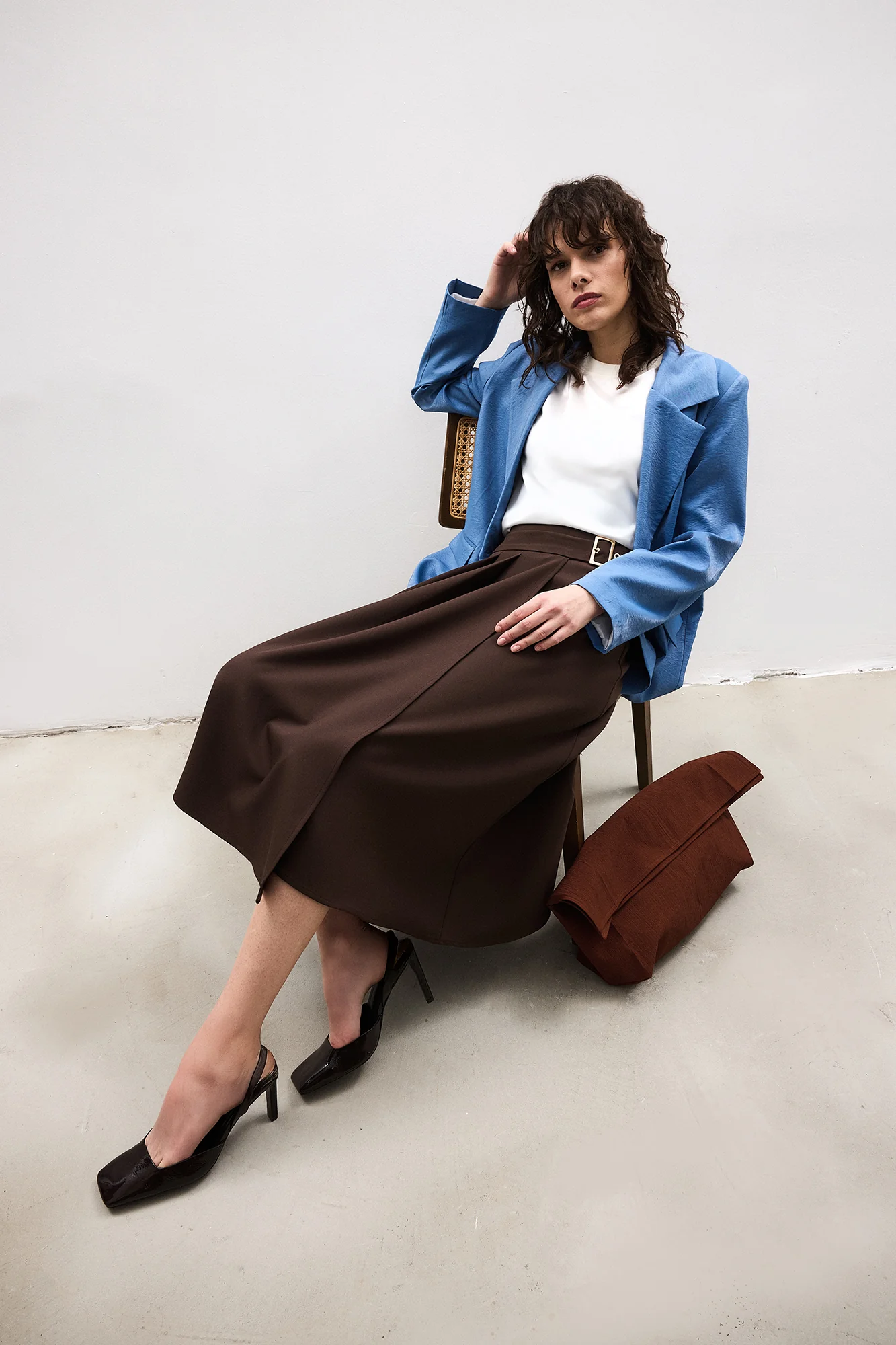 PLEATED BELTED SKIRT - Image 2