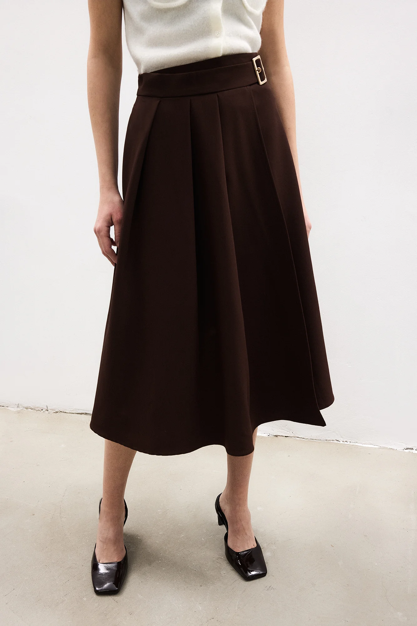 PLEATED BELTED SKIRT - Image 4