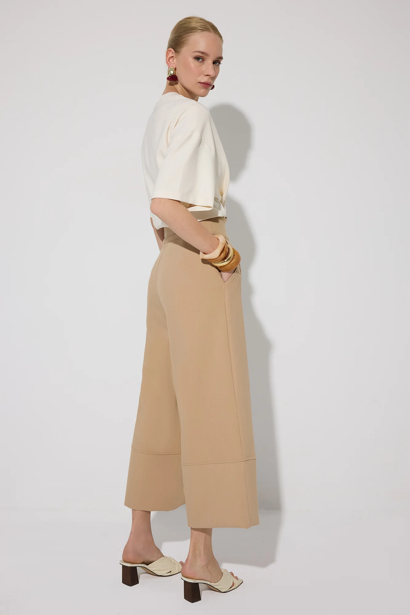 PLEATED HIGH-WAISTED TROUSERS - Image 5