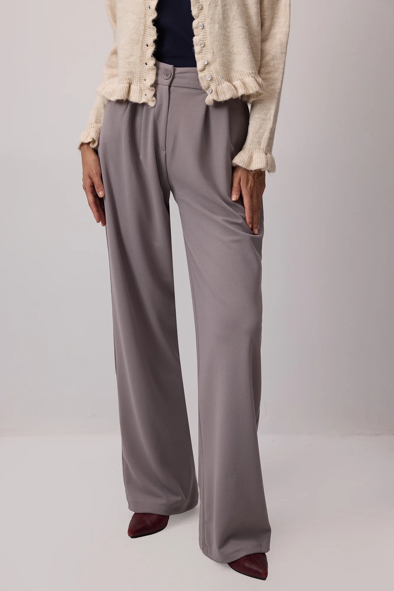 PLEATED PALAZZO TROUSERS - Image 2