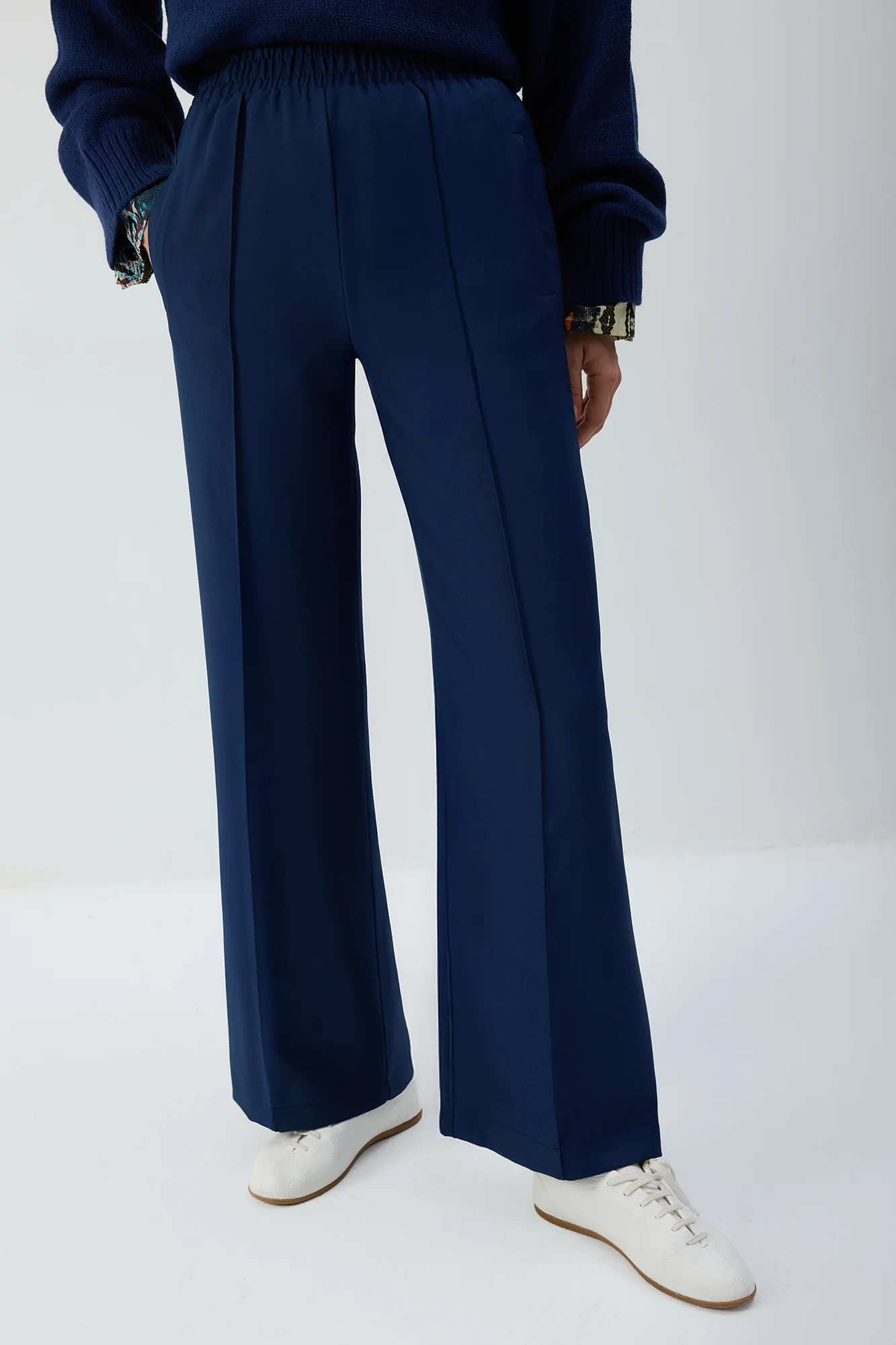 PLEATED PANTS WITH ELASTIC WAIST - Image 3