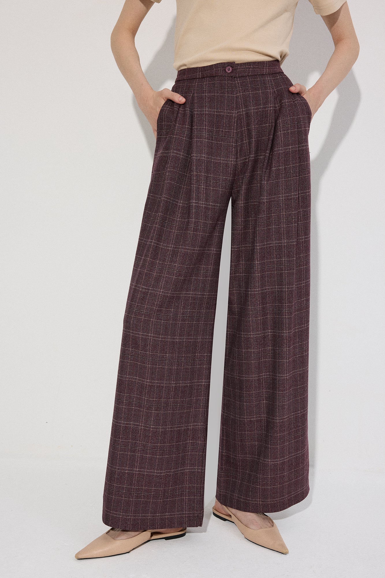 PLEATED PLAID TROUSERS - Image 2