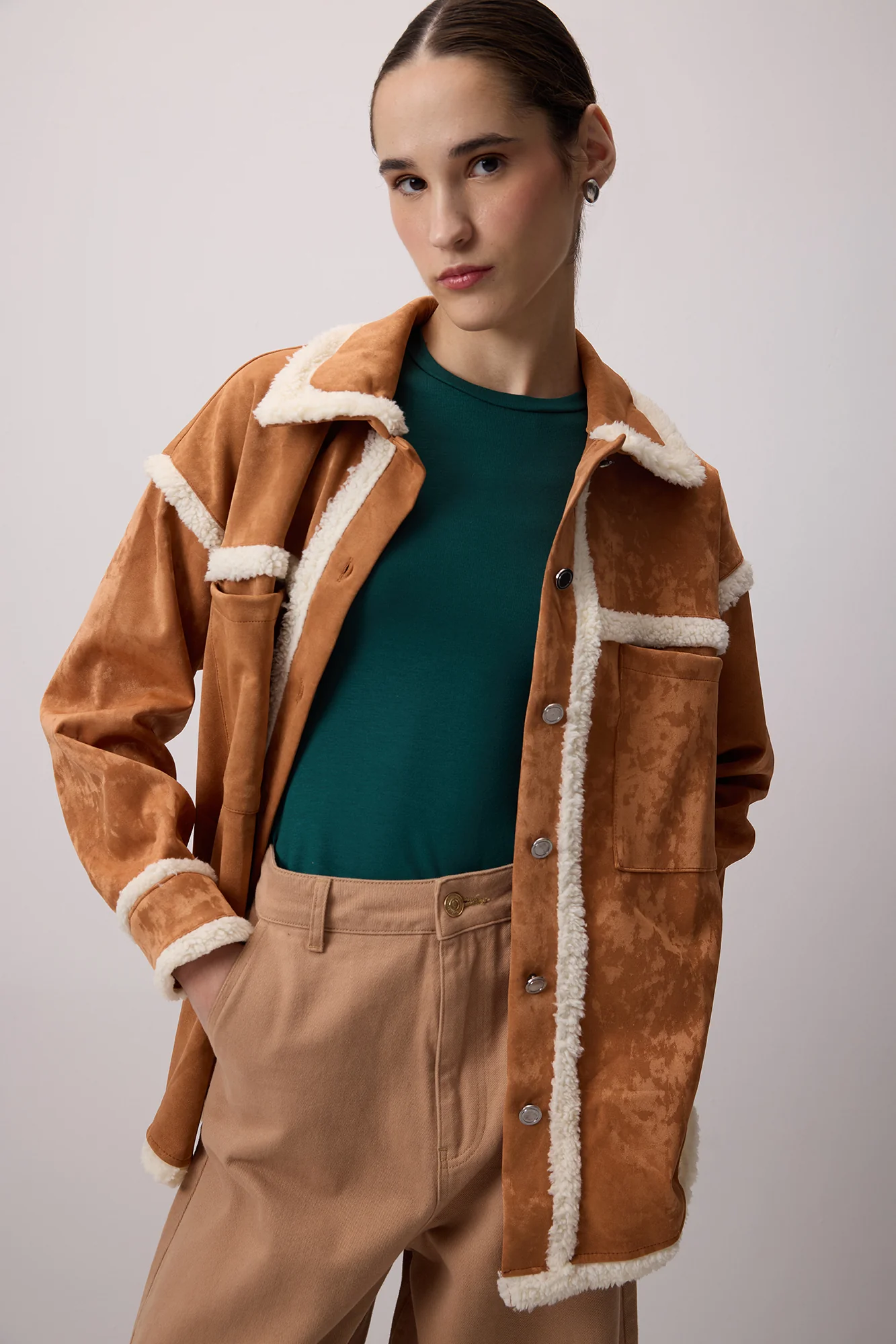 PLUSH DETAILED SUEDE SHIRT - Image 11
