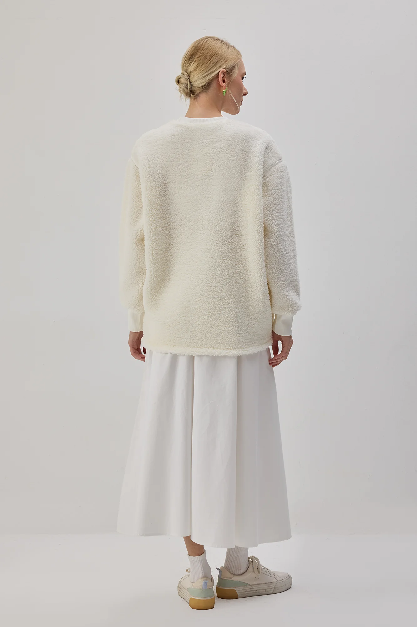 PLUSH SWEATSHIRT - Image 6