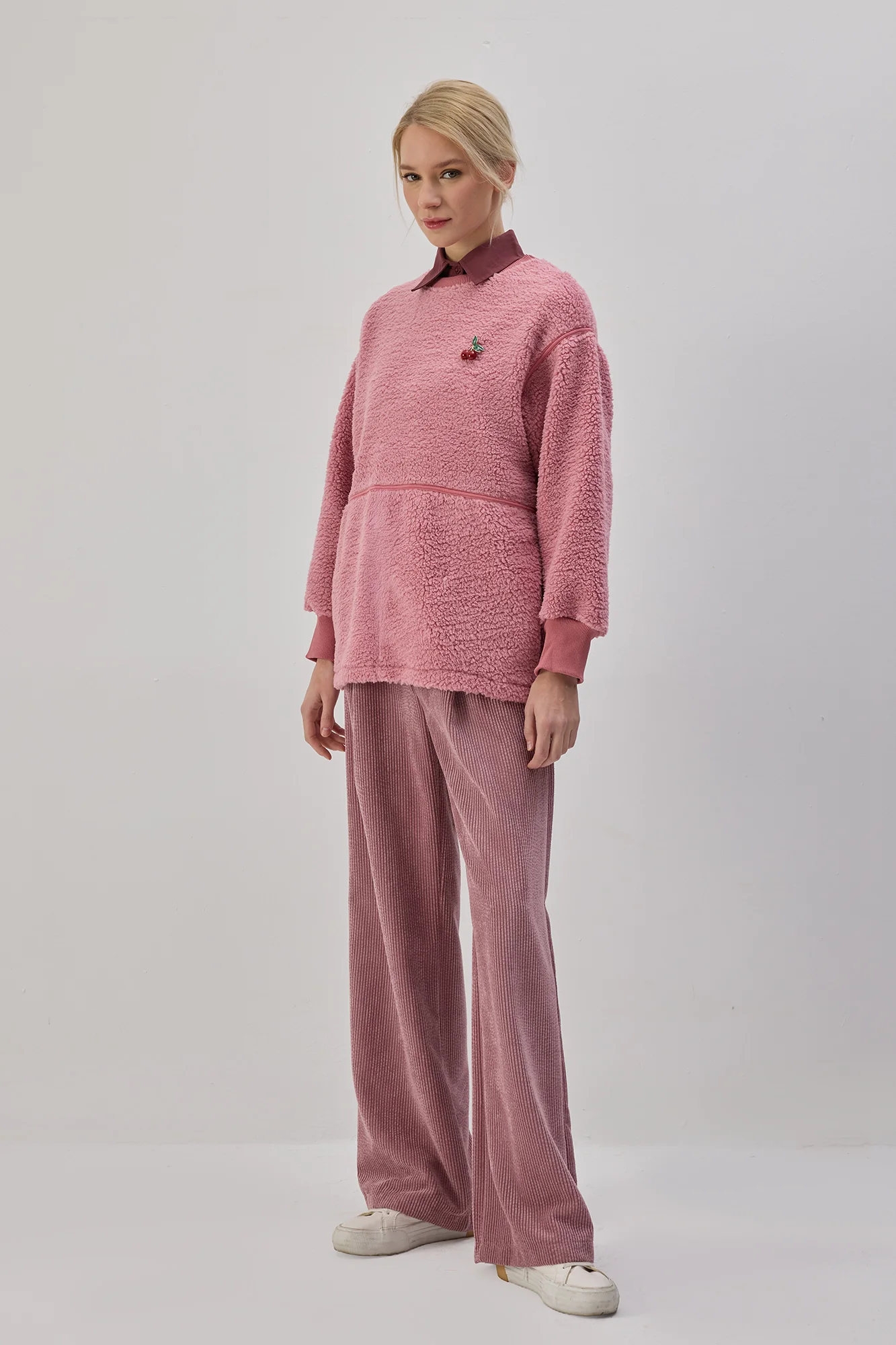 PLUSH SWEATSHIRT - Image 4