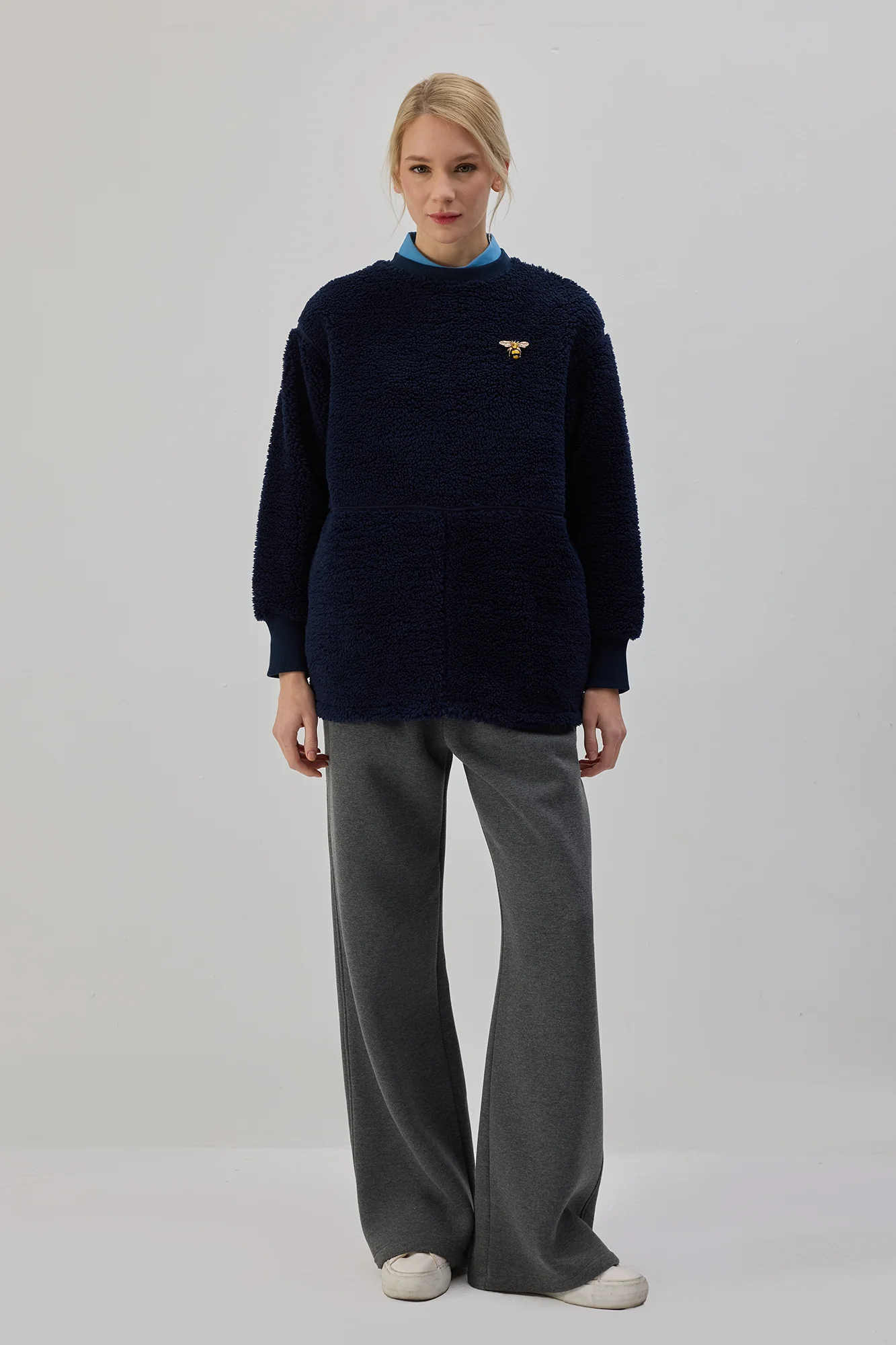 PLUSH SWEATSHIRT - Image 4