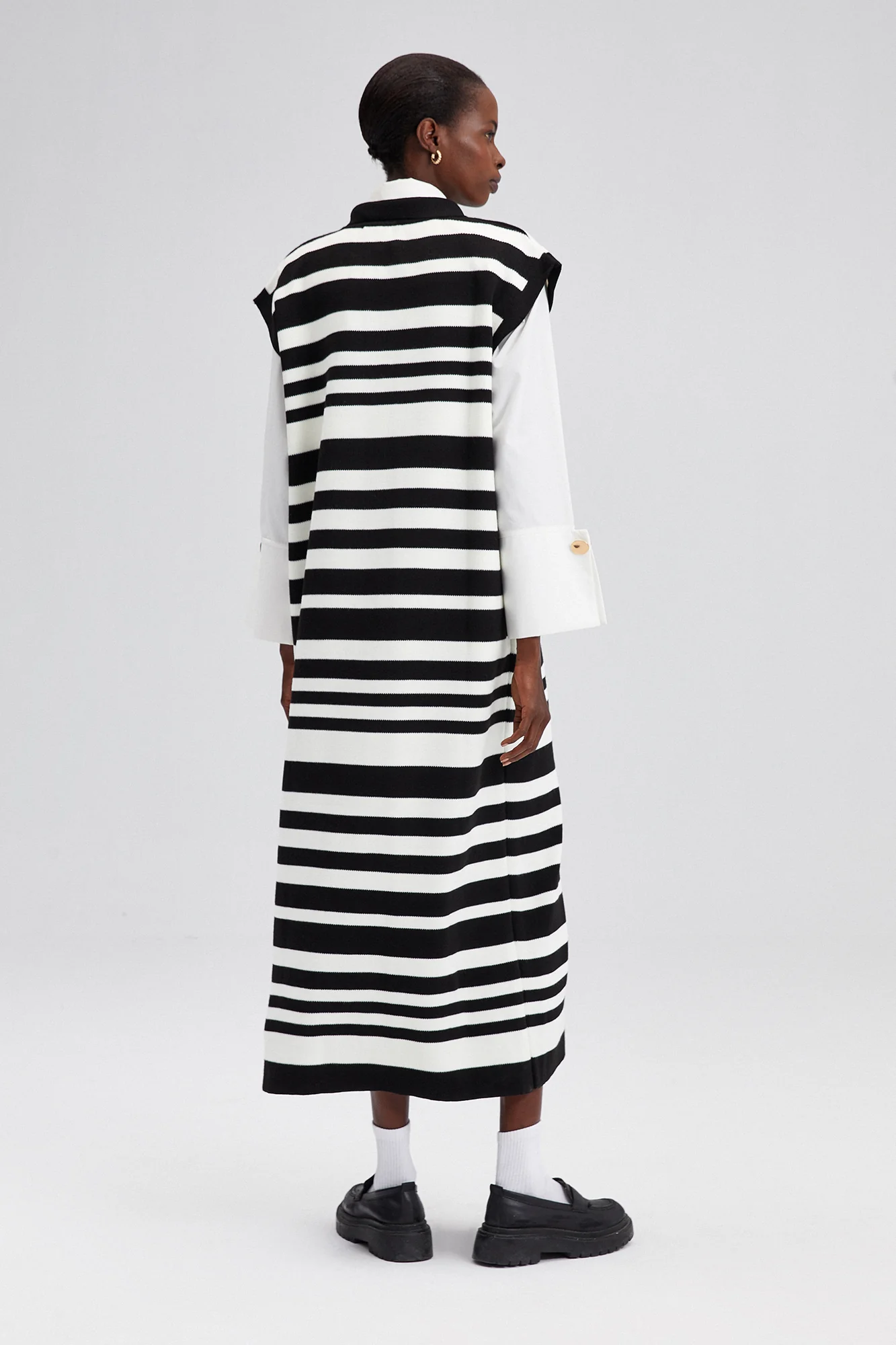 POLO NECK SLEEVELESS STRIPED KNIT DRESS - Image 7