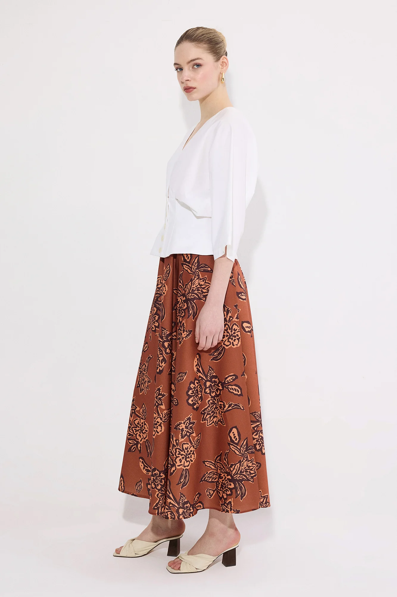 PRINTED SATIN SKIRT - Image 2