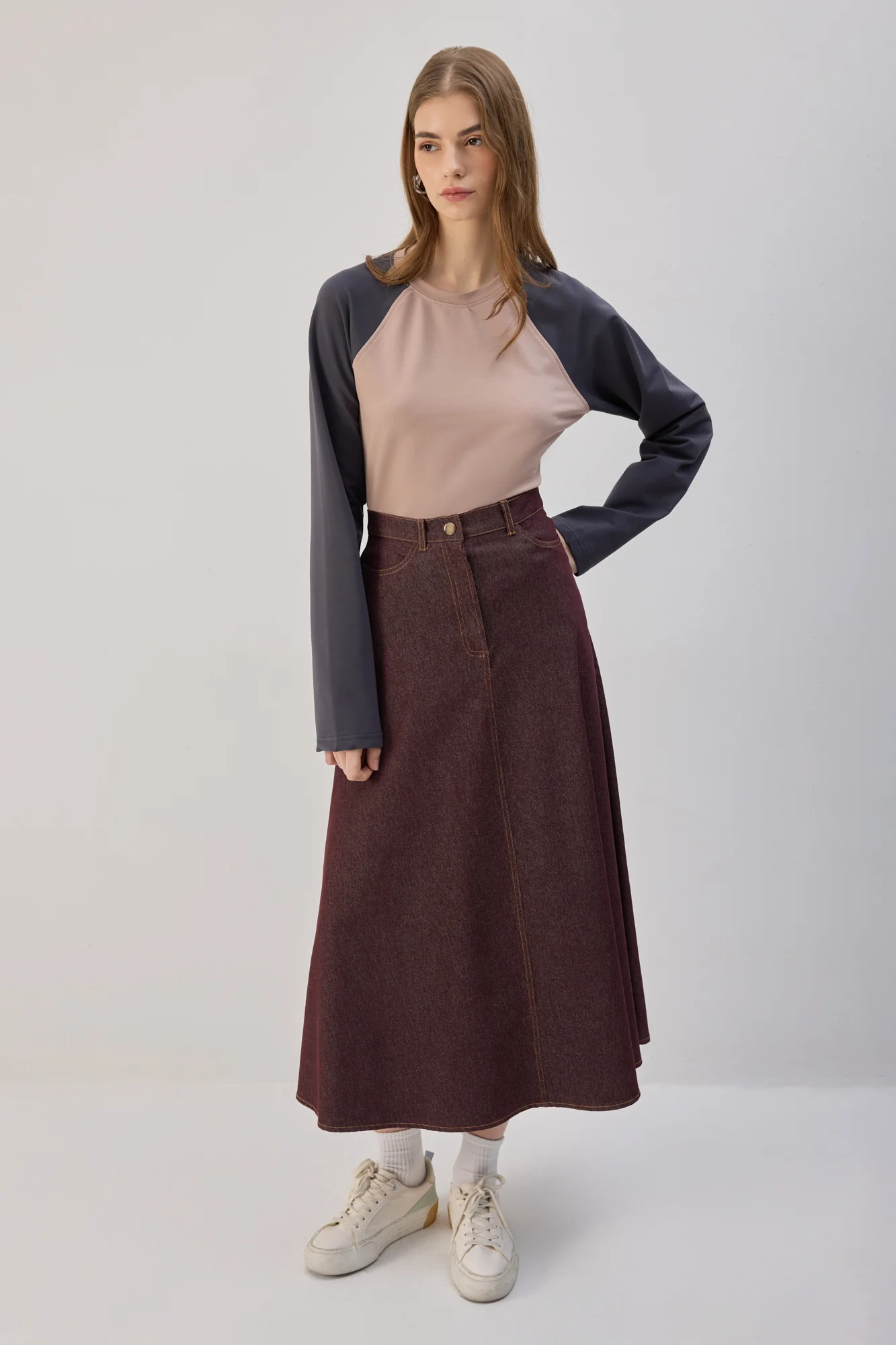 RAGLAN SLEEVE SHORT SWEATSHIRT - Image 2