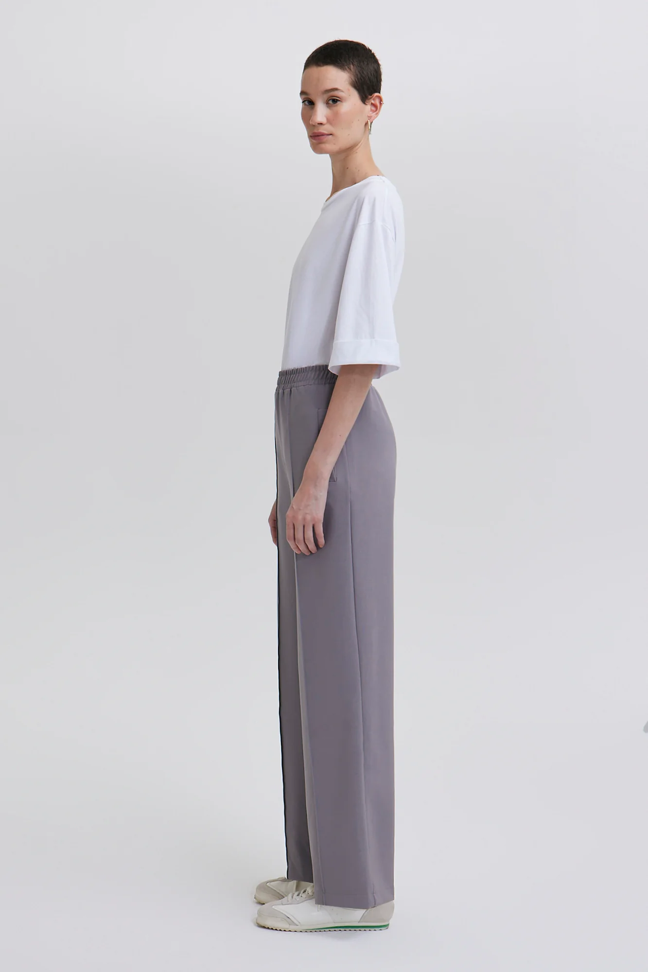 RIBBED CREPE TROUSERS - Image 9