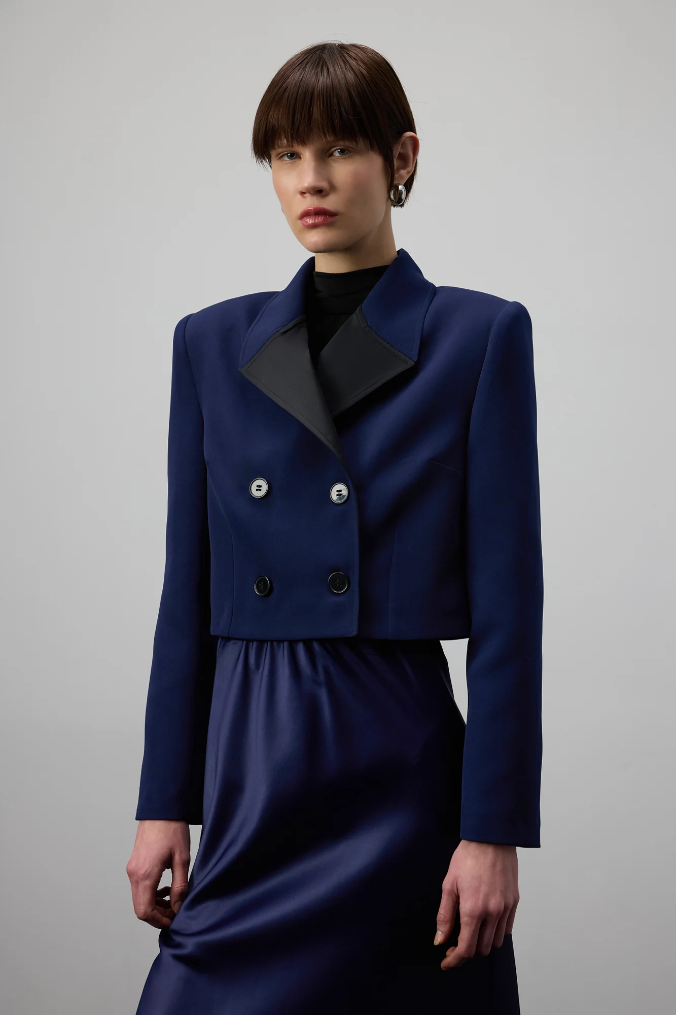 SATIN COLLAR CROPPED BLAZER JACKET - Image 2