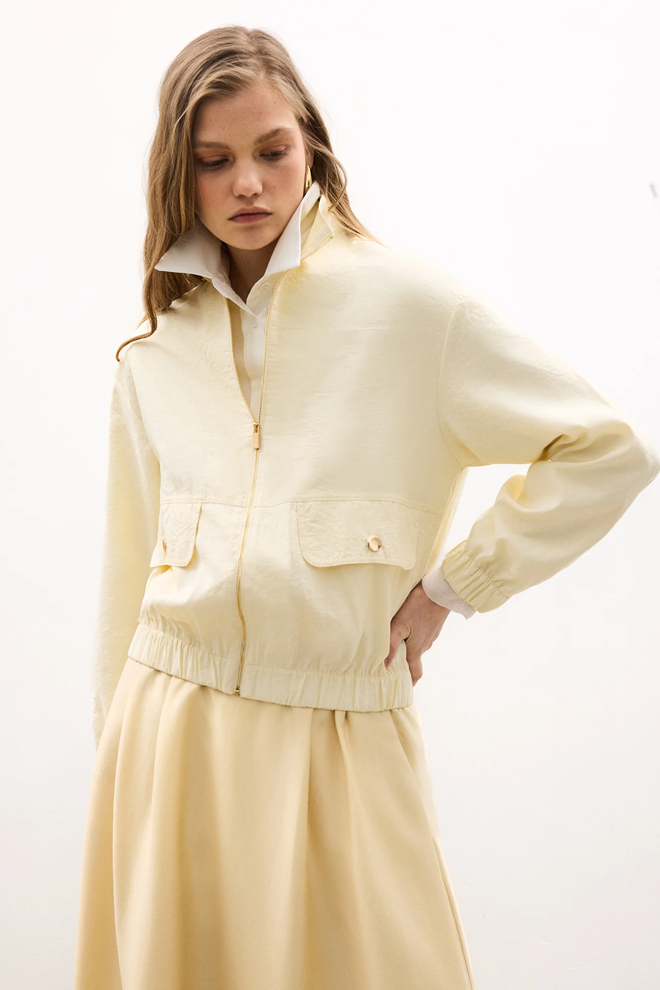 SHORT BOMBER JACKET - Image 2