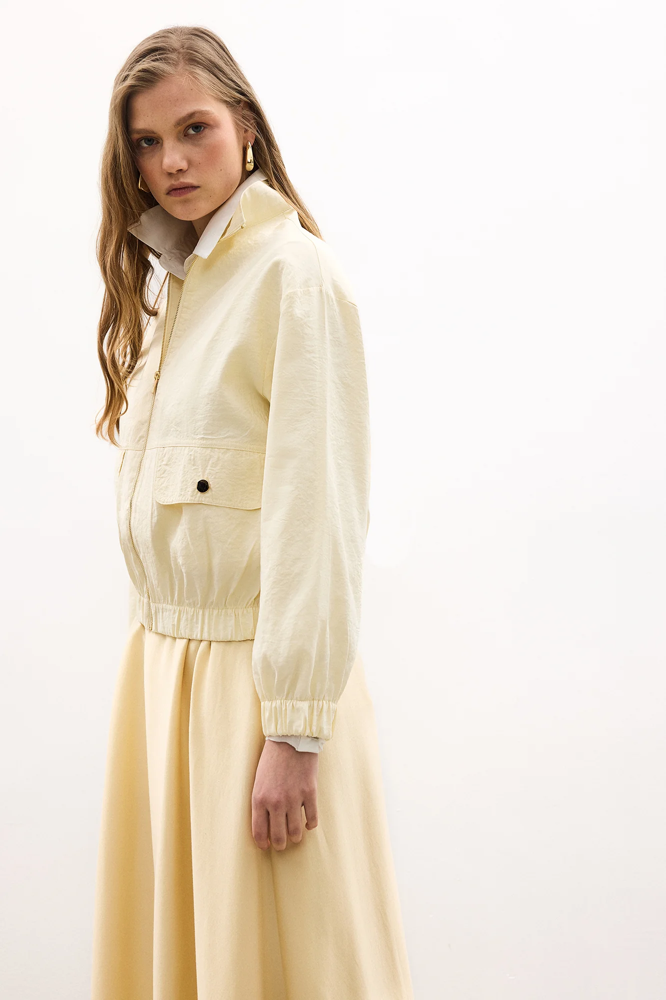 SHORT BOMBER JACKET - Image 3