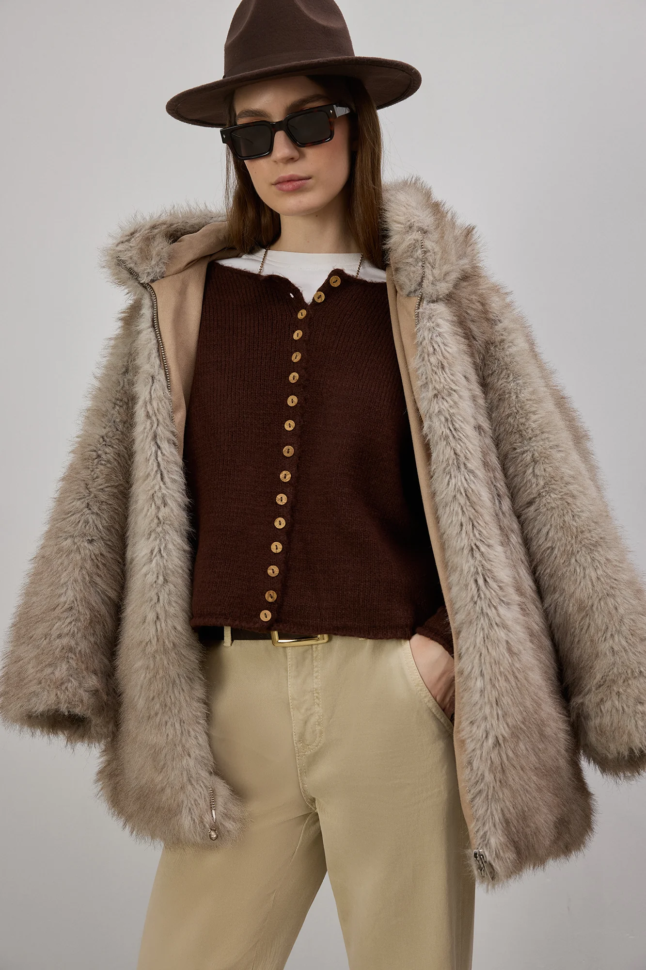 SHORT BUTTONED KNITTED CARDIGAN - Image 2