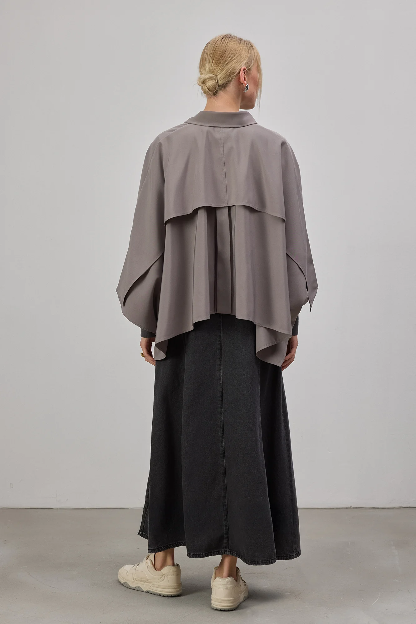 SHORT TRENCH PONCHO - Image 6
